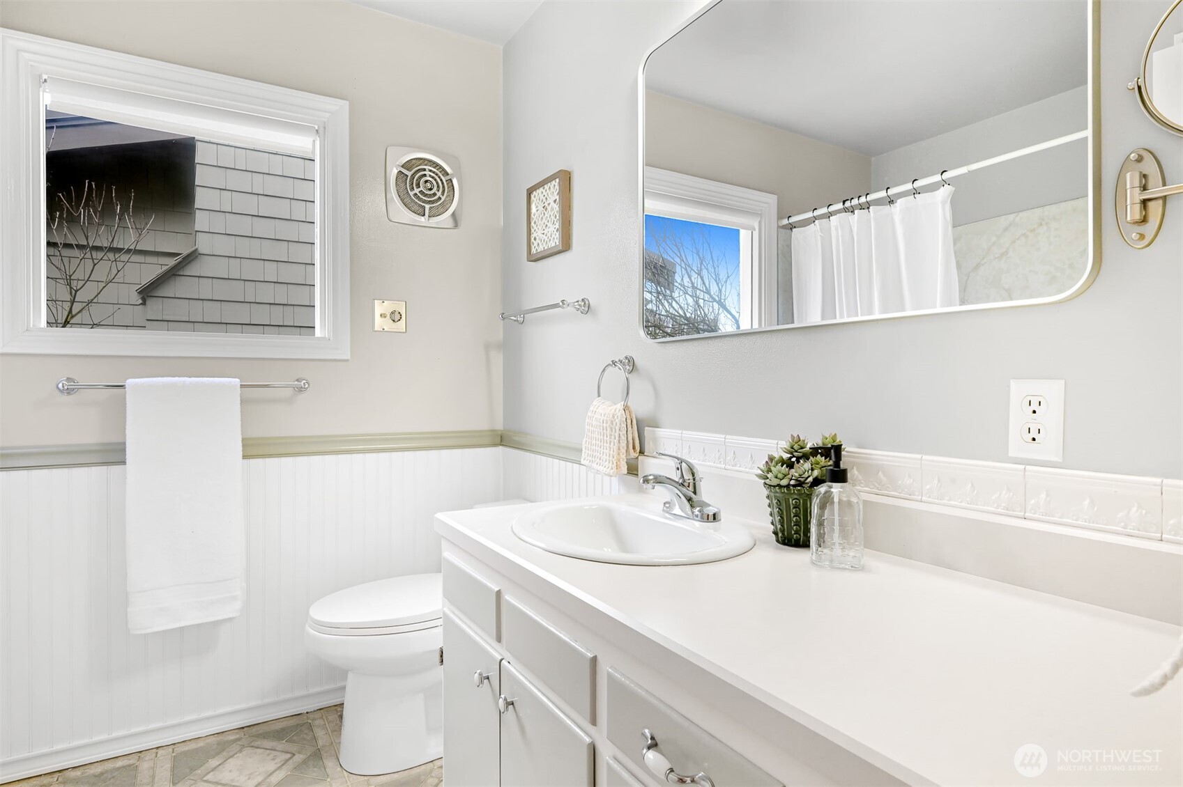 1317 Chuckanut Drive