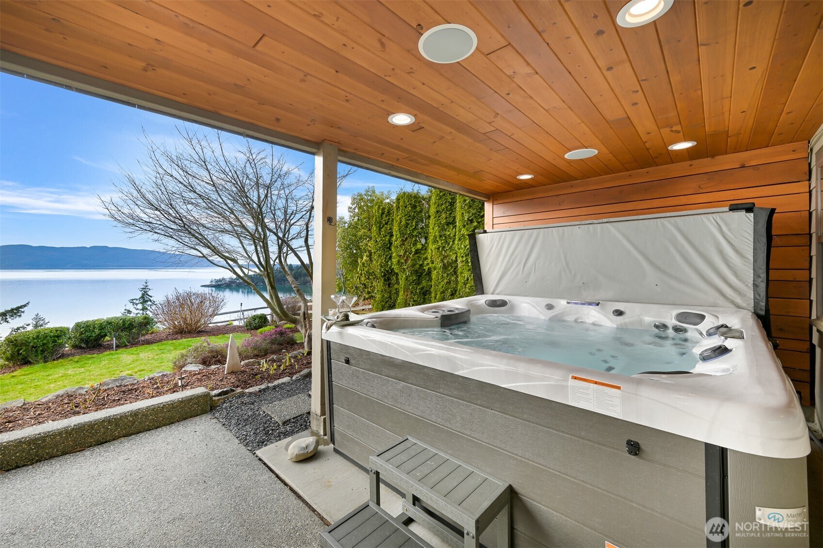 1317 Chuckanut Drive