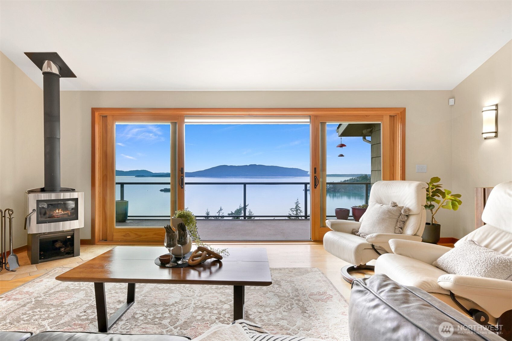 1317 Chuckanut Drive