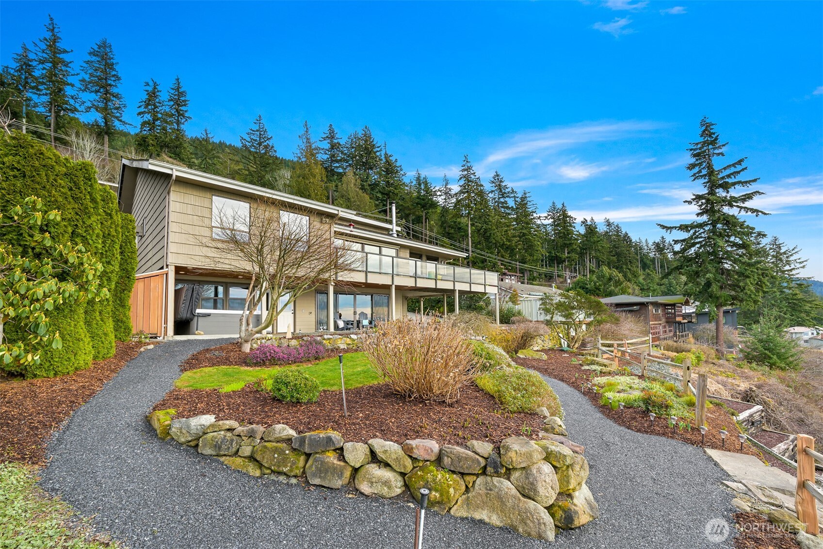 1317 Chuckanut Drive