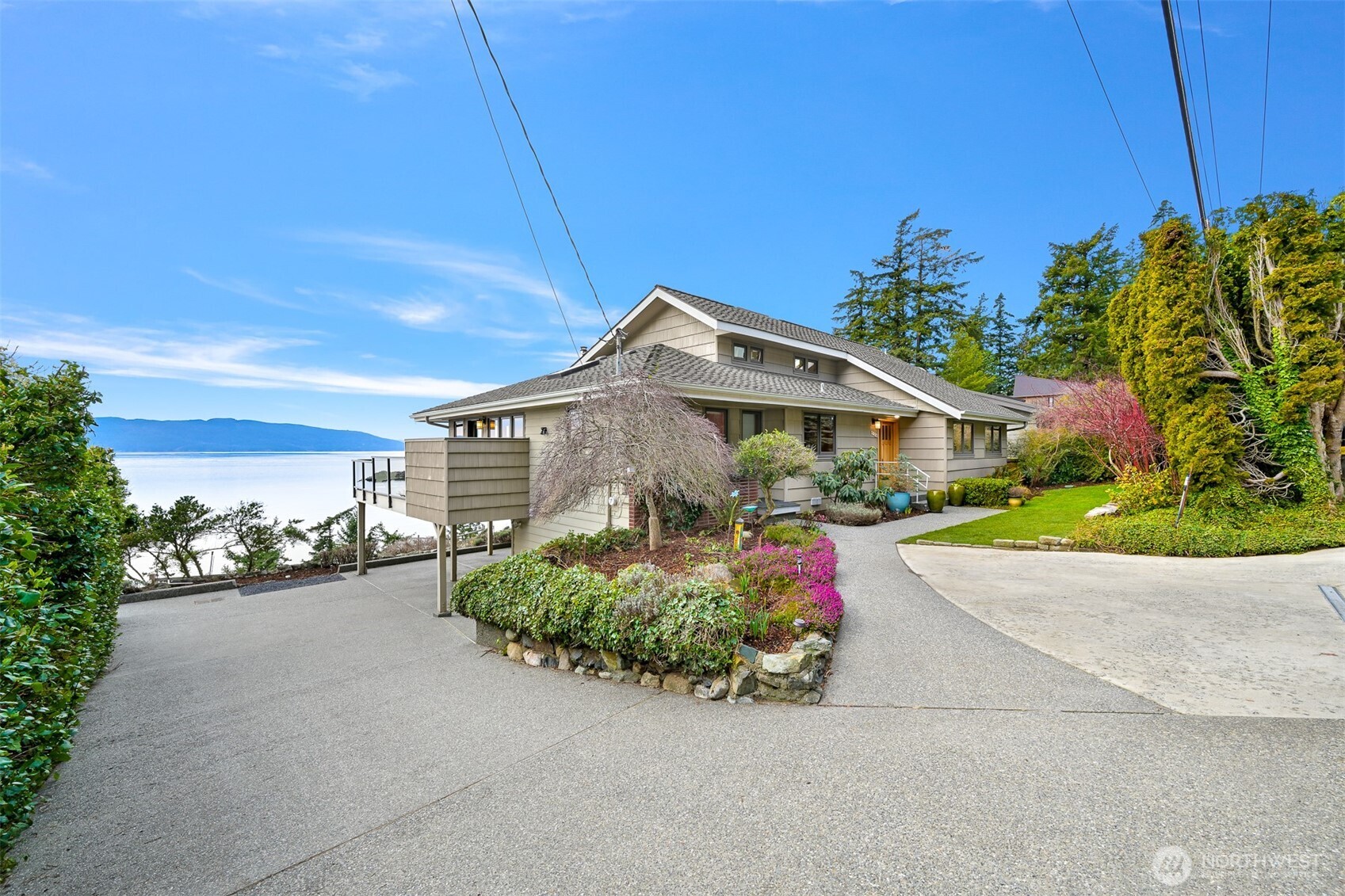 1317 Chuckanut Drive