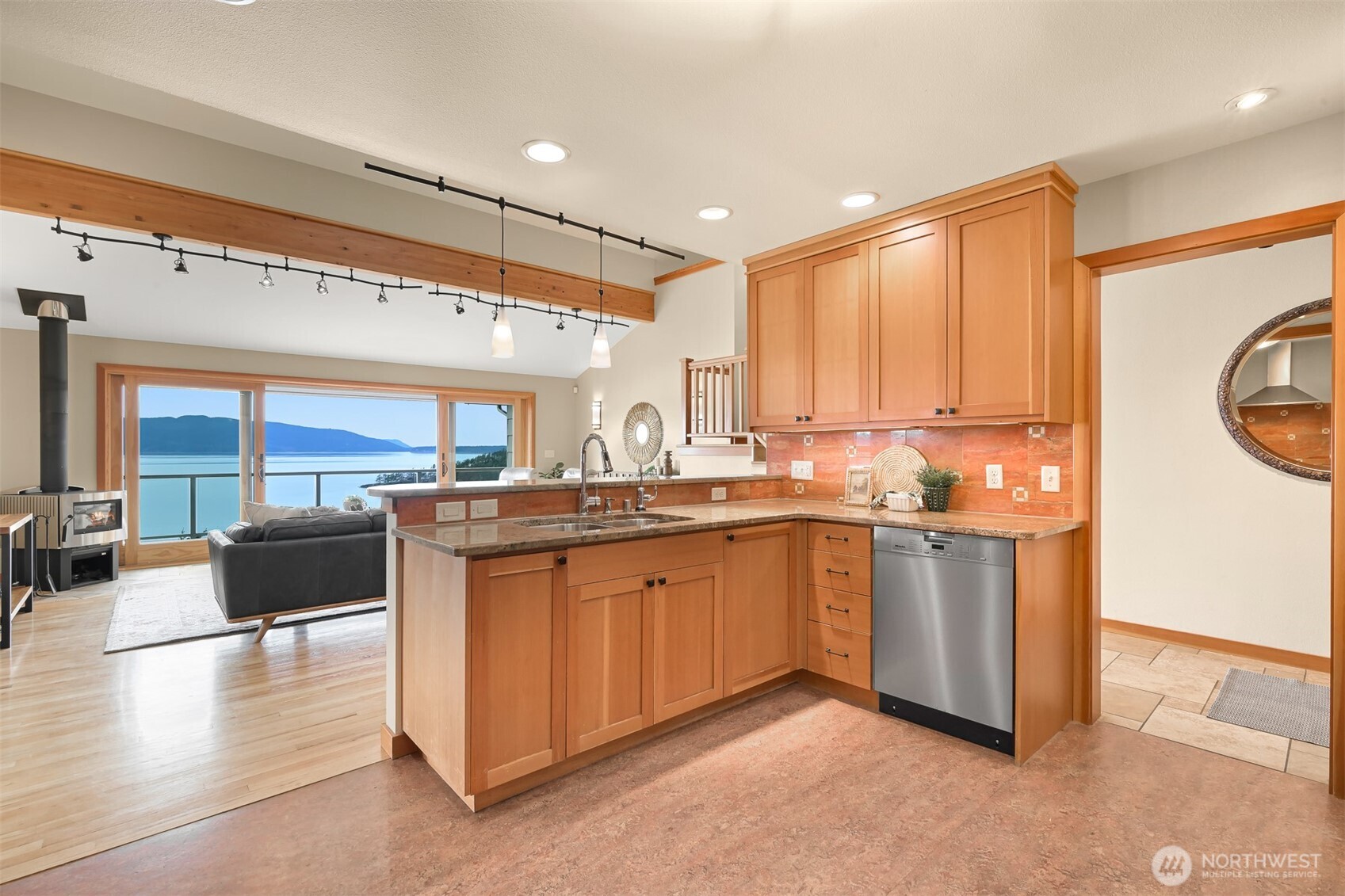 1317 Chuckanut Drive