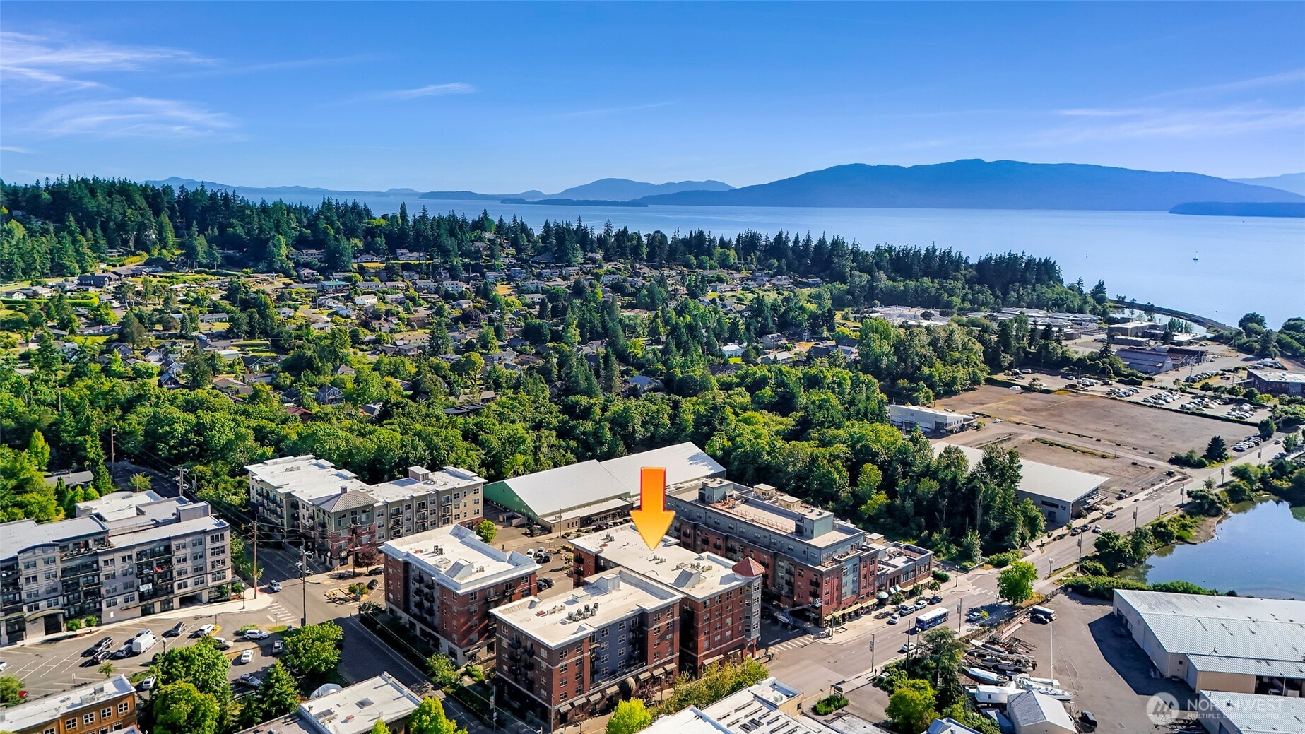 910 Harris Avenue Unit: 304