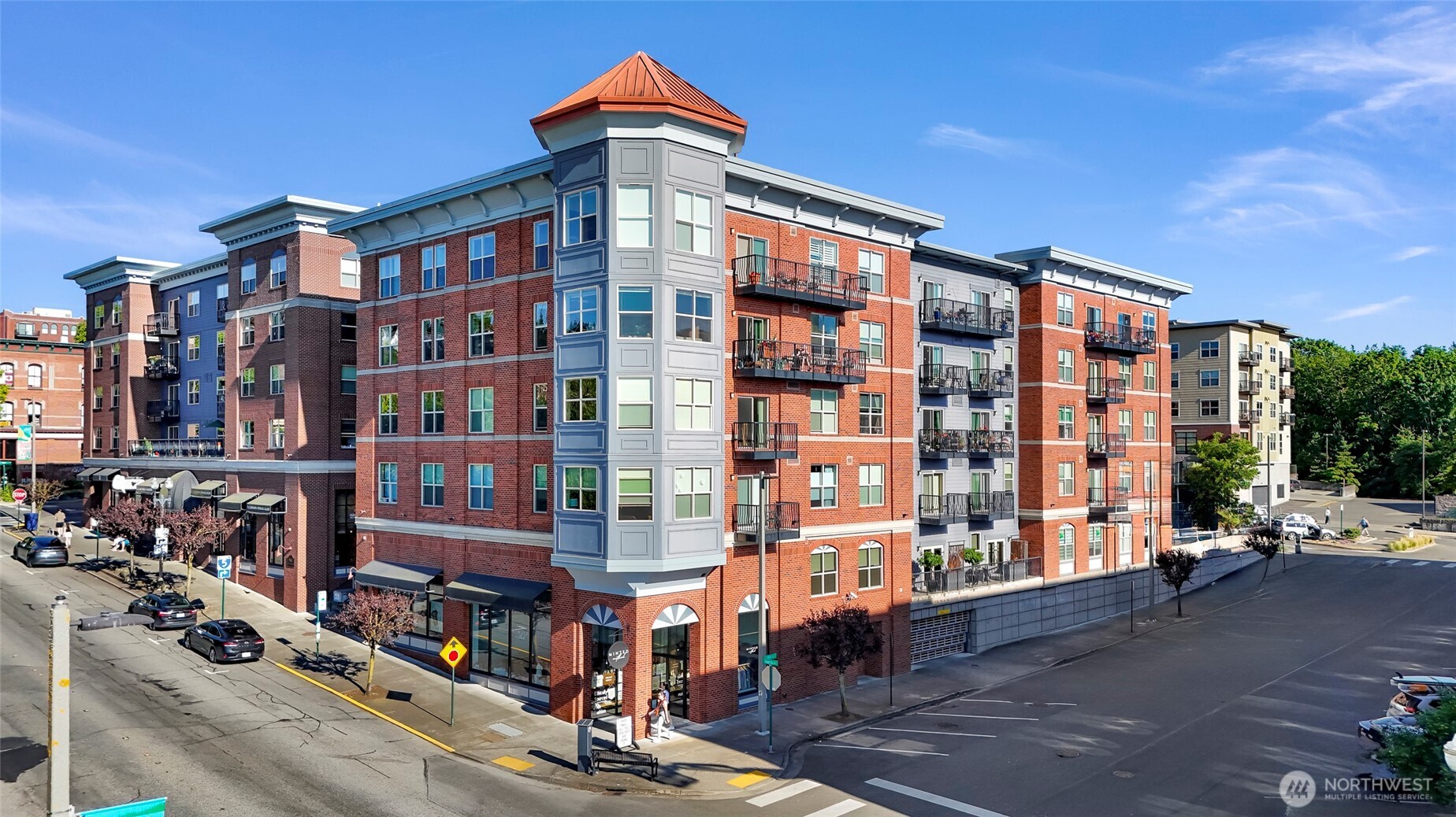 910 Harris Avenue Unit: 304