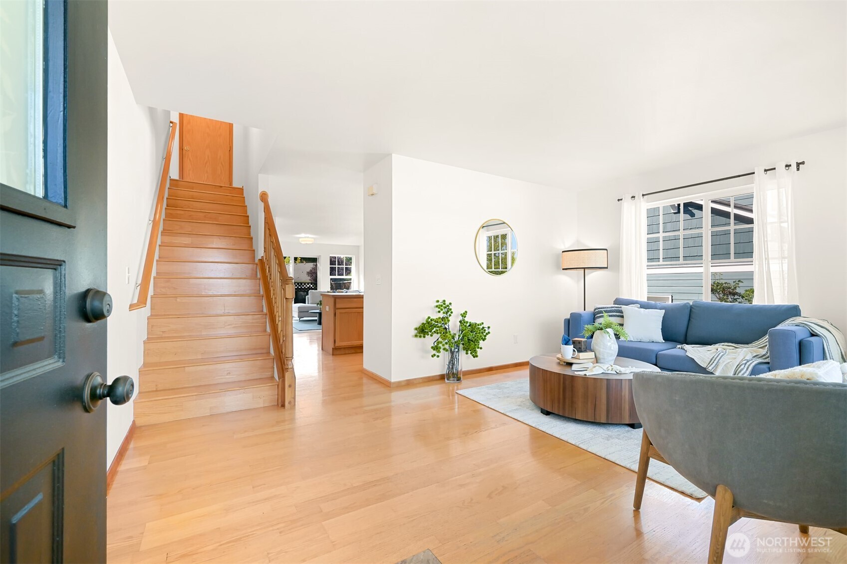 6213 Lincoln Drive