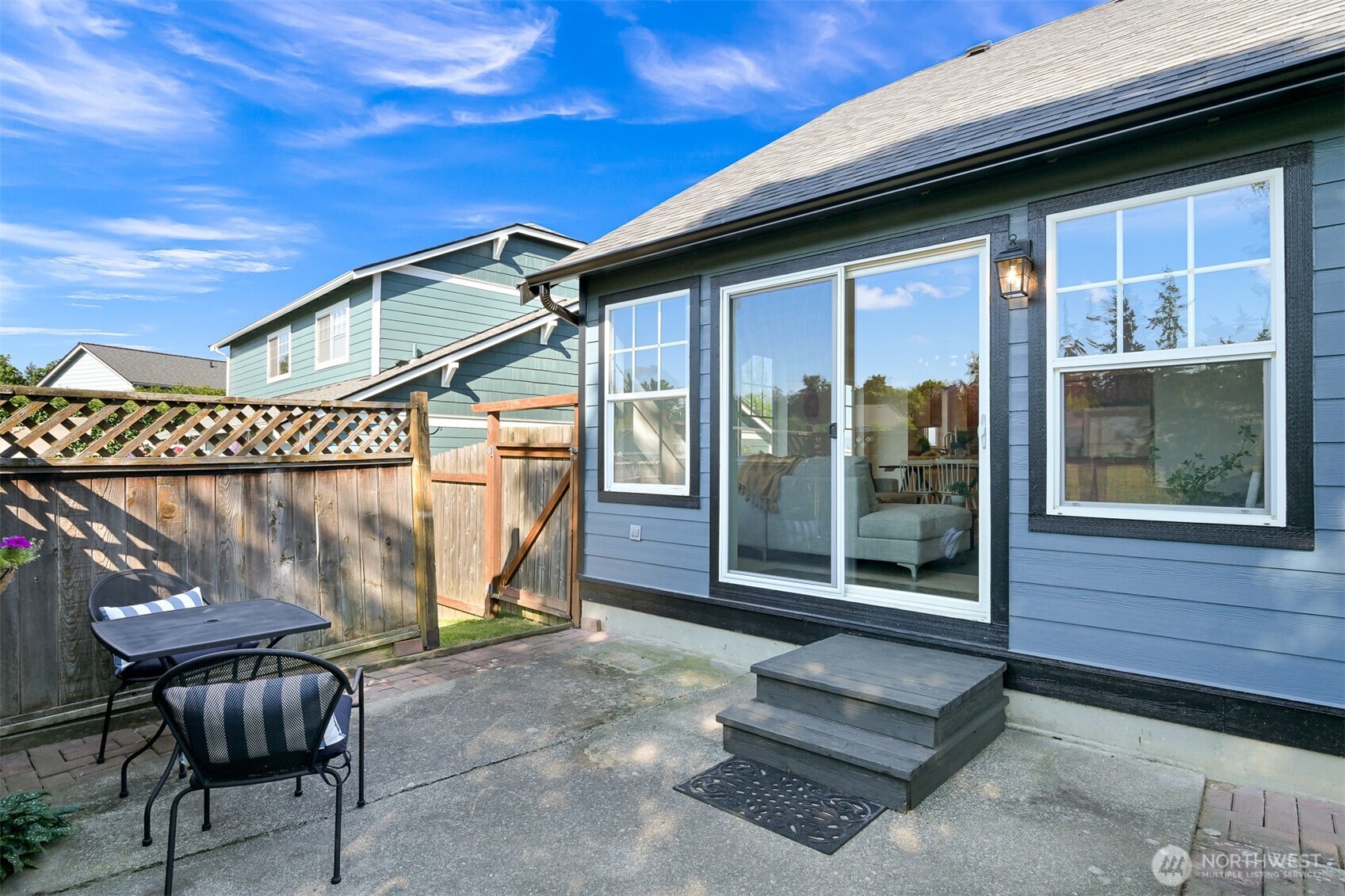 6213 Lincoln Drive