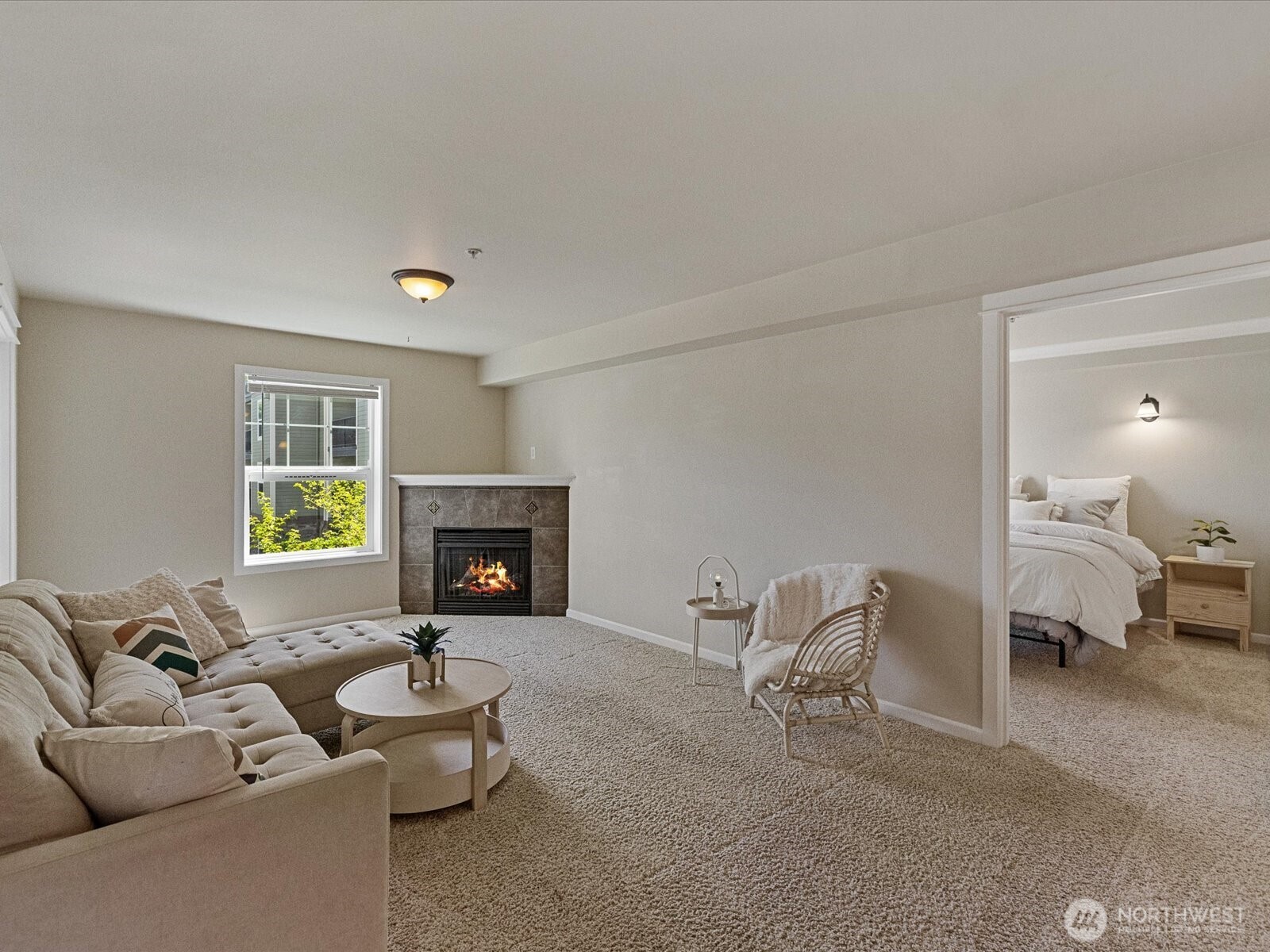 690 32nd Street Unit: B205