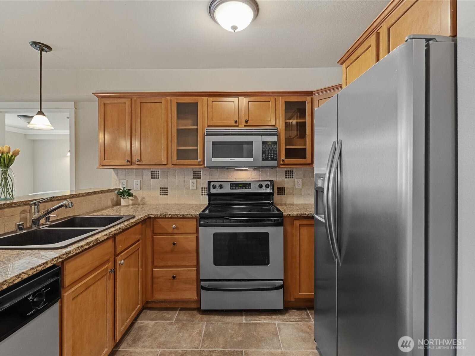 690 32nd Street Unit: B205