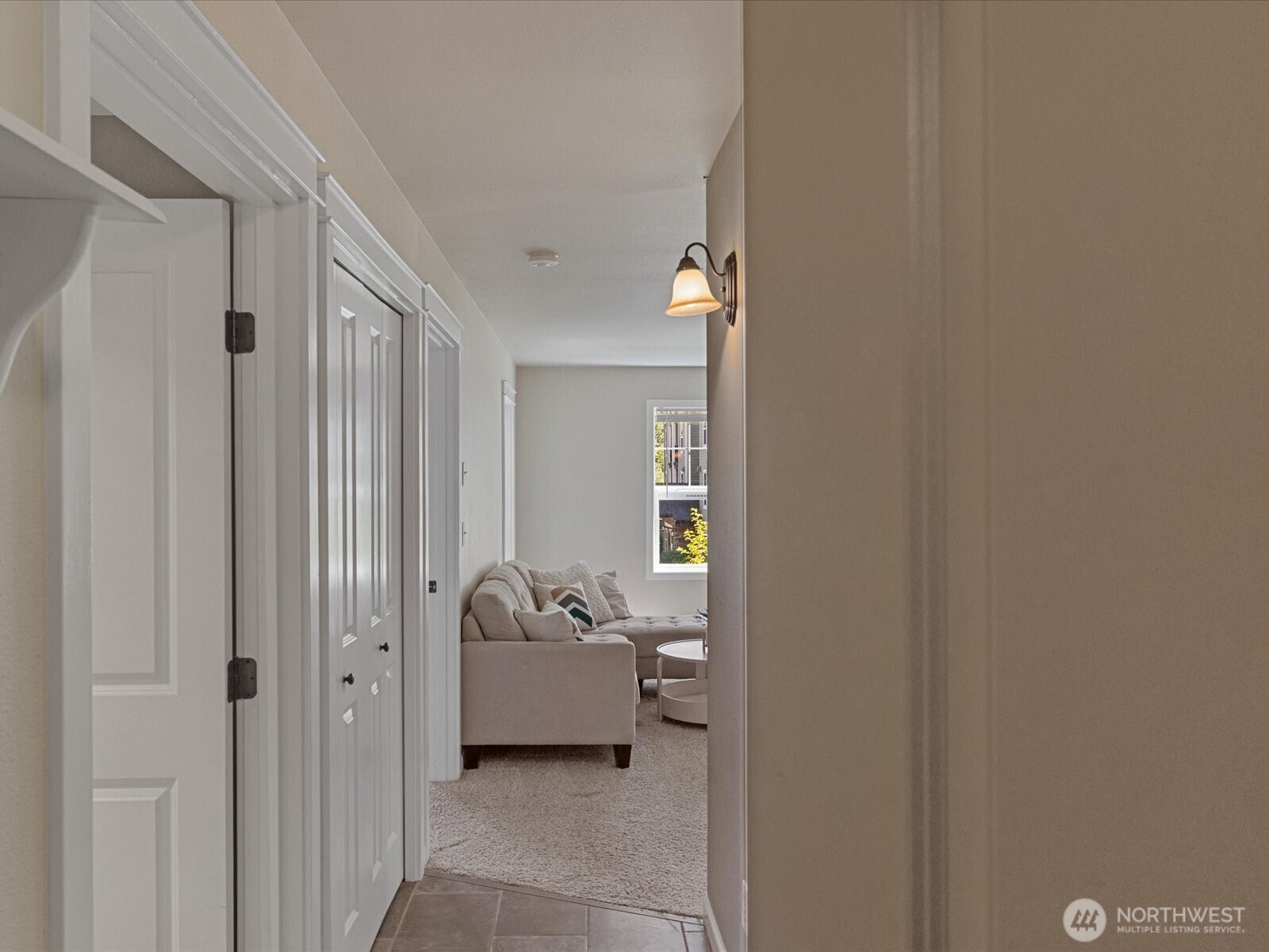 690 32nd Street Unit: B205