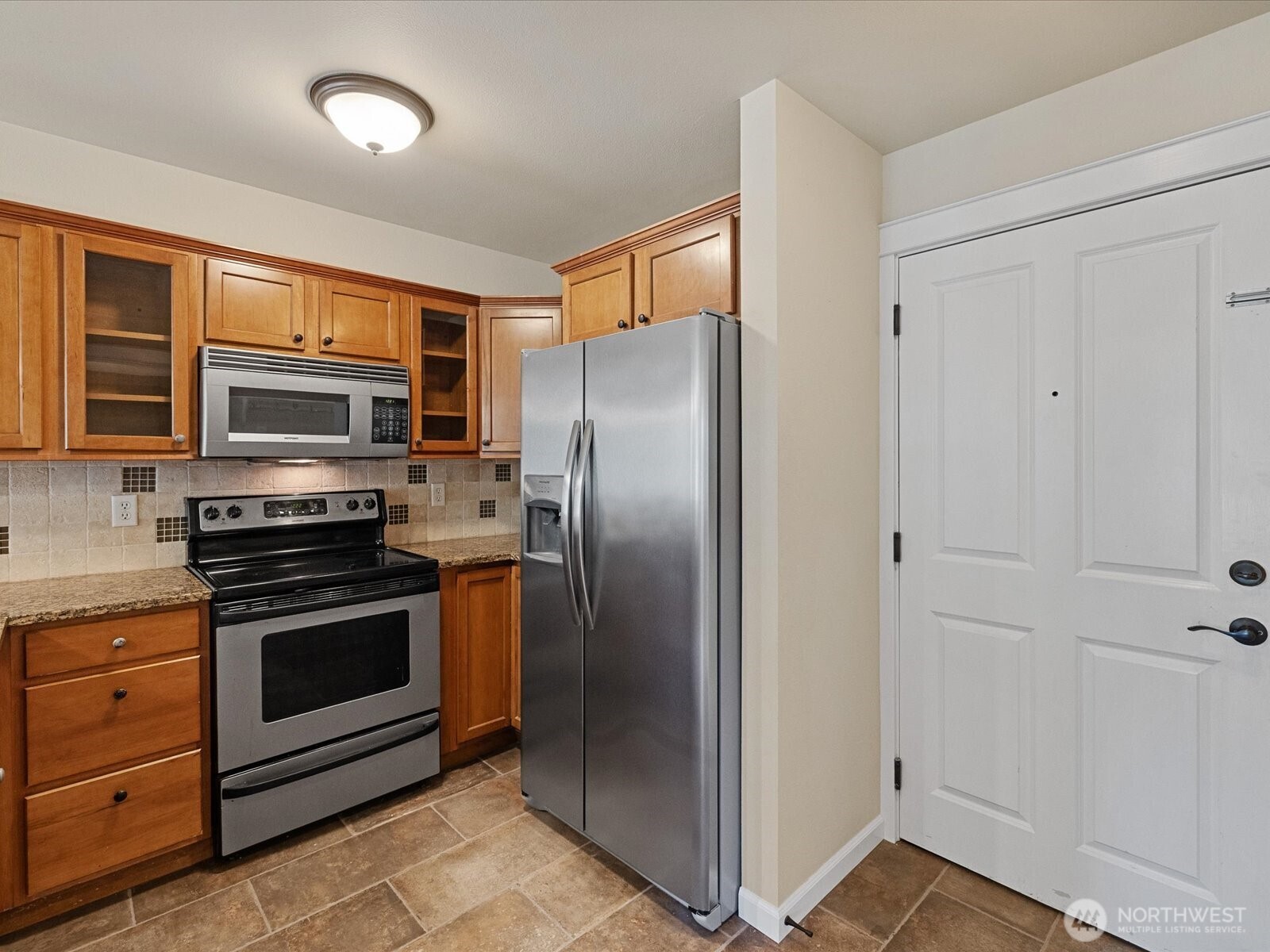 690 32nd Street Unit: B205