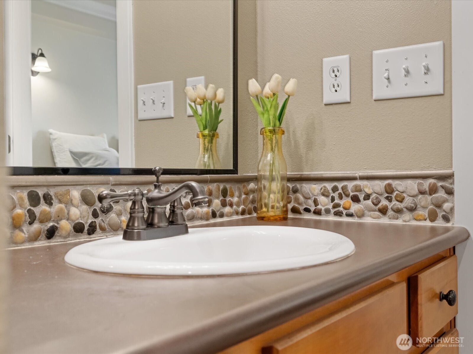 690 32nd Street Unit: B205