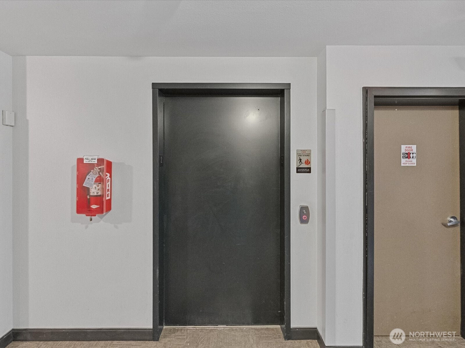 690 32nd Street Unit: B205