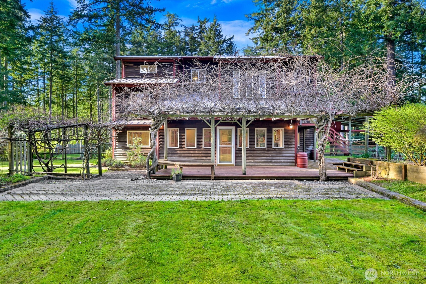3542 Constitution Road