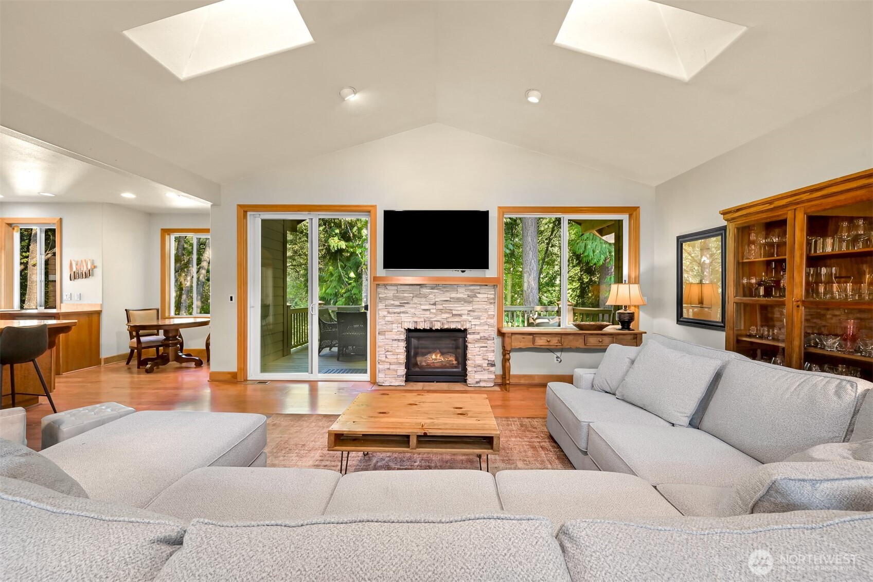 3244 Agate Heights Road