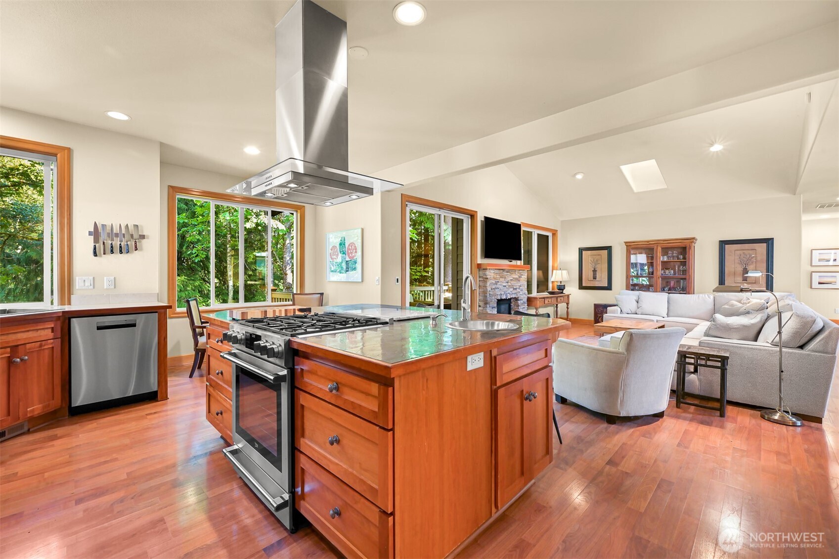 3244 Agate Heights Road