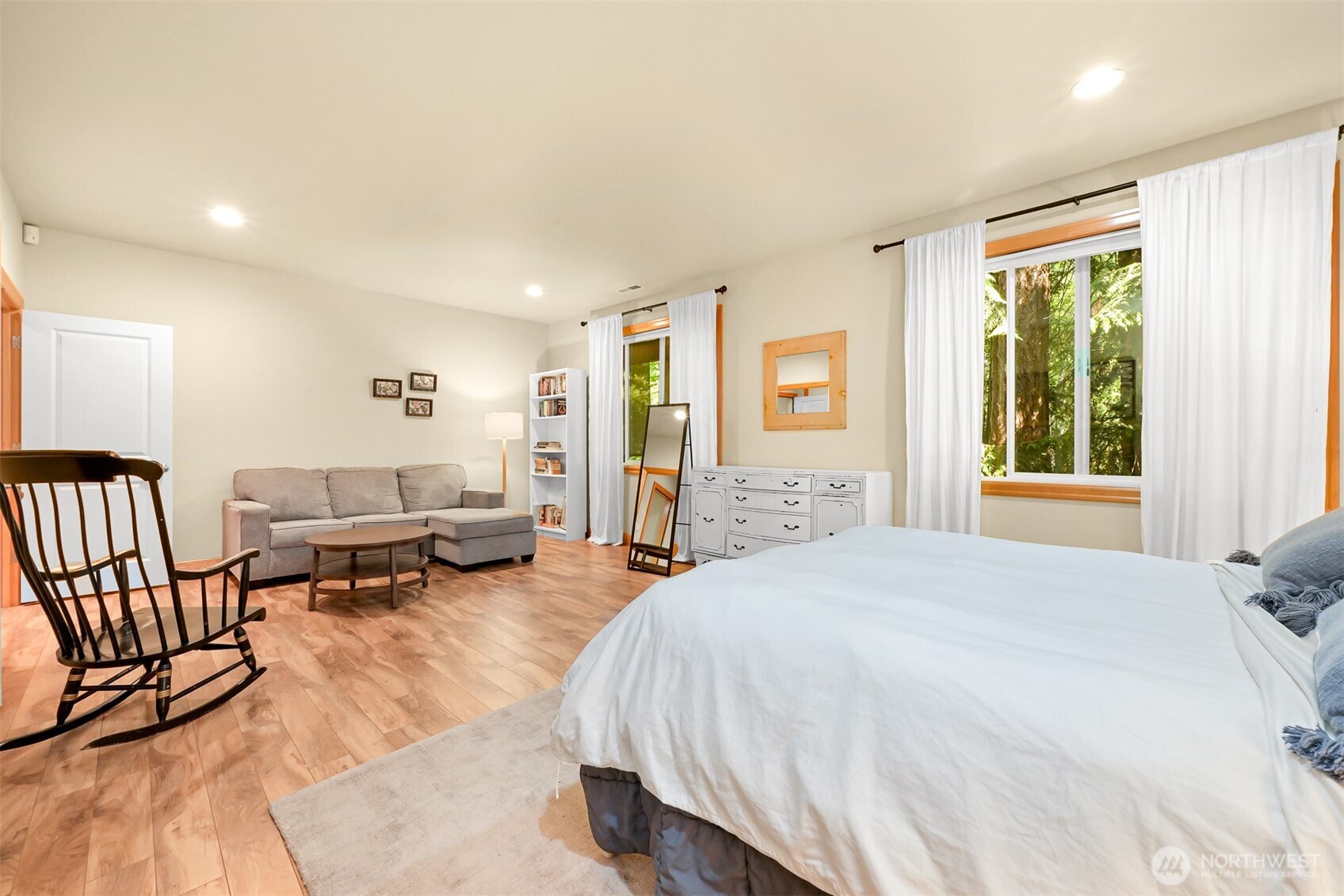 3244 Agate Heights Road