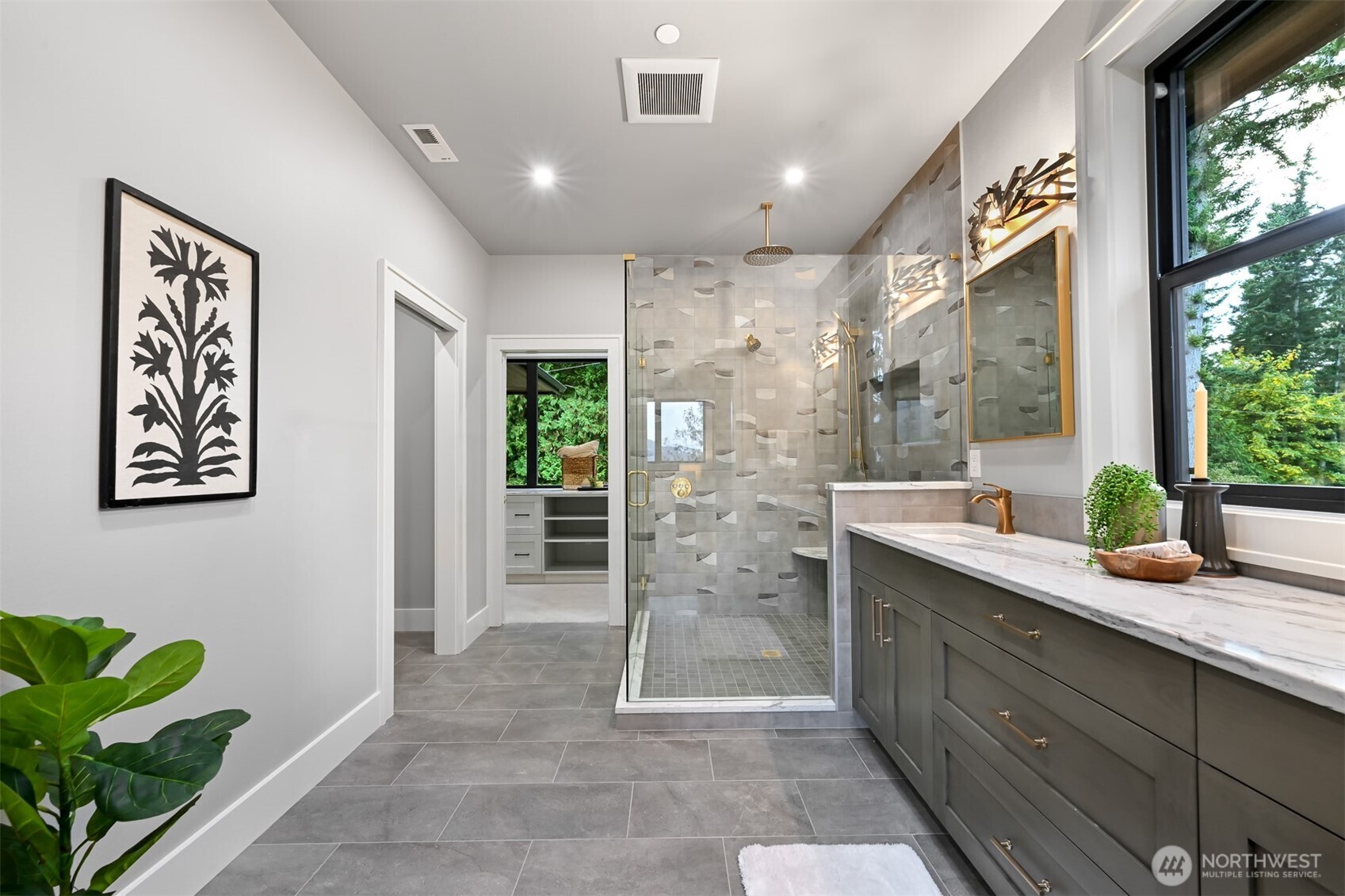 555 Whitecap Road