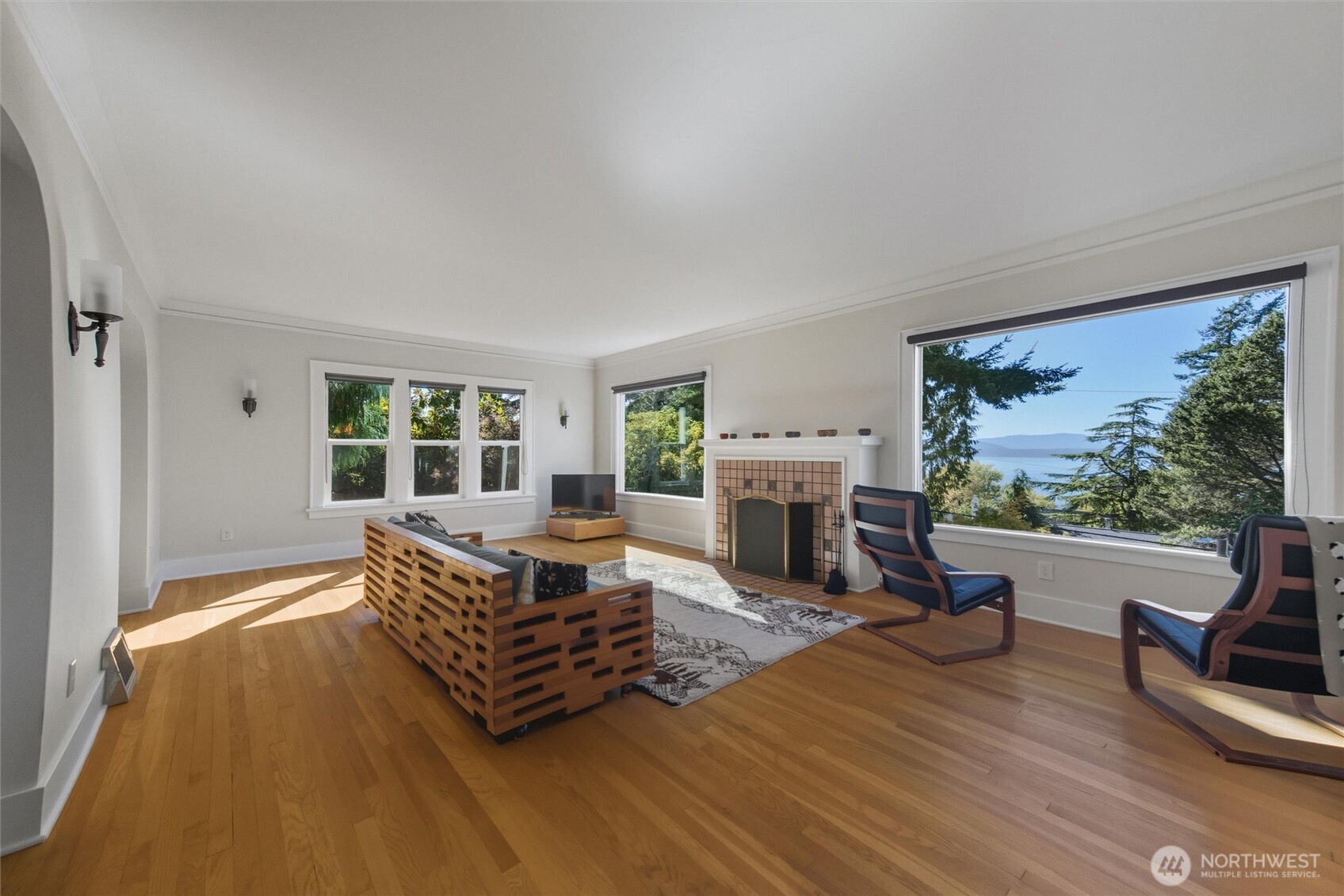 706 16th Street Unit: A&B