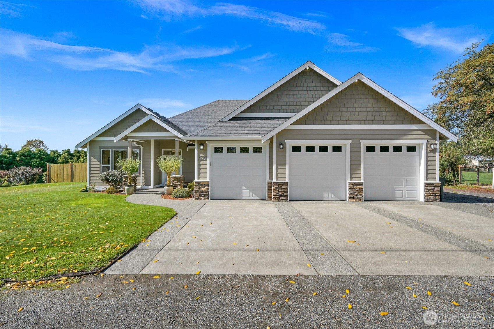 1378 W Smith Road