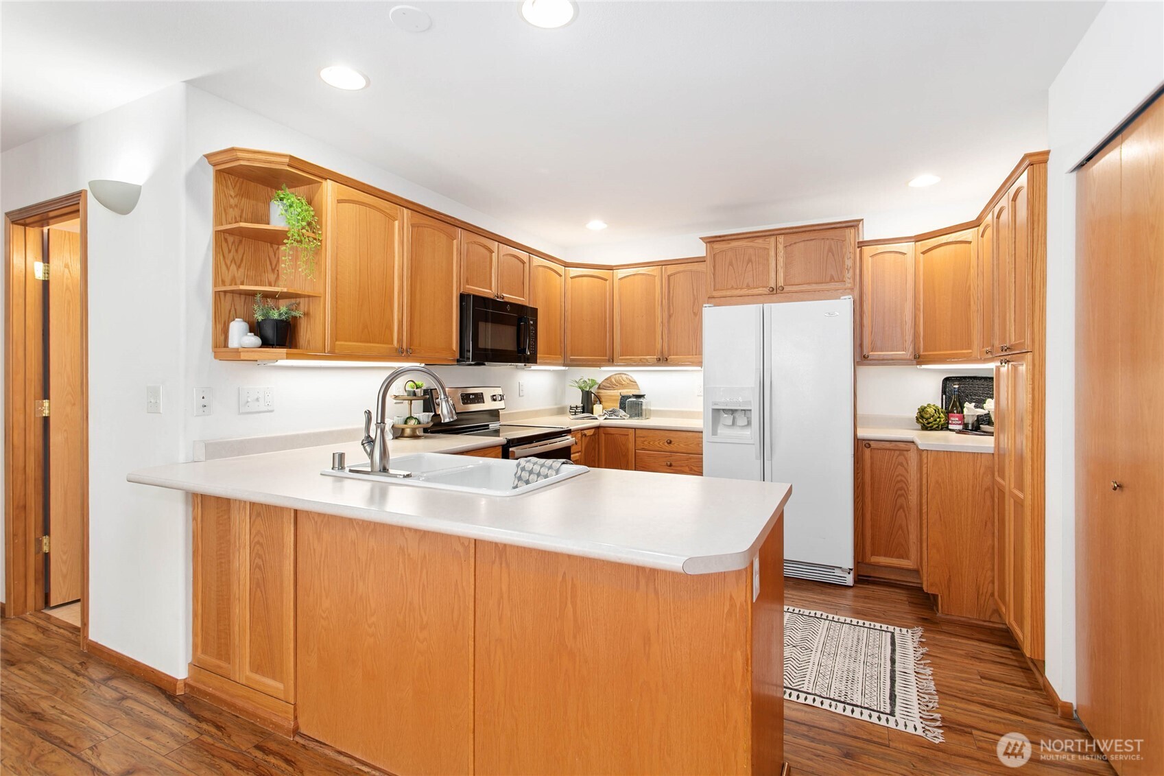 4627 Boardwalk Drive