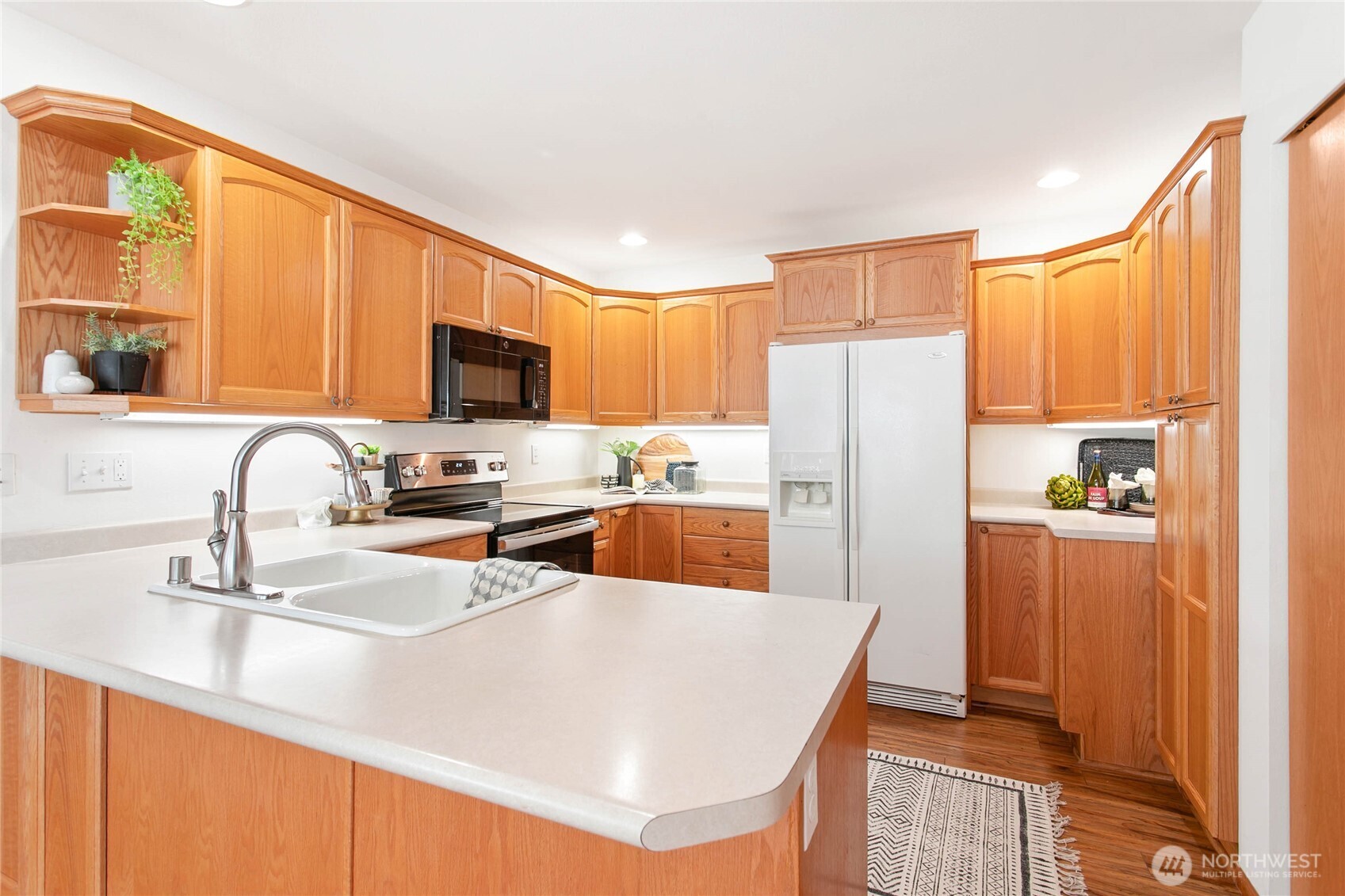 4627 Boardwalk Drive