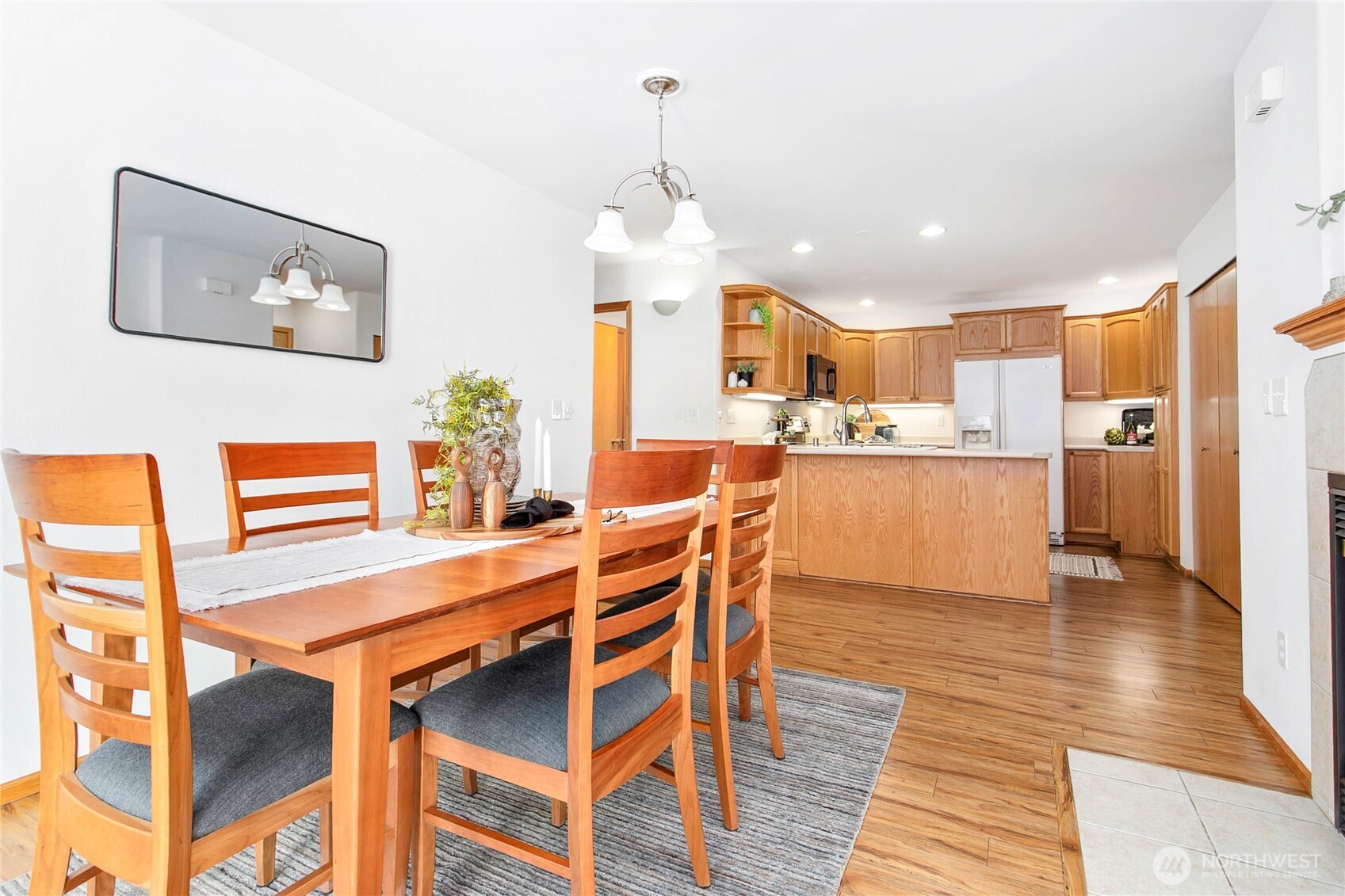 4627 Boardwalk Drive