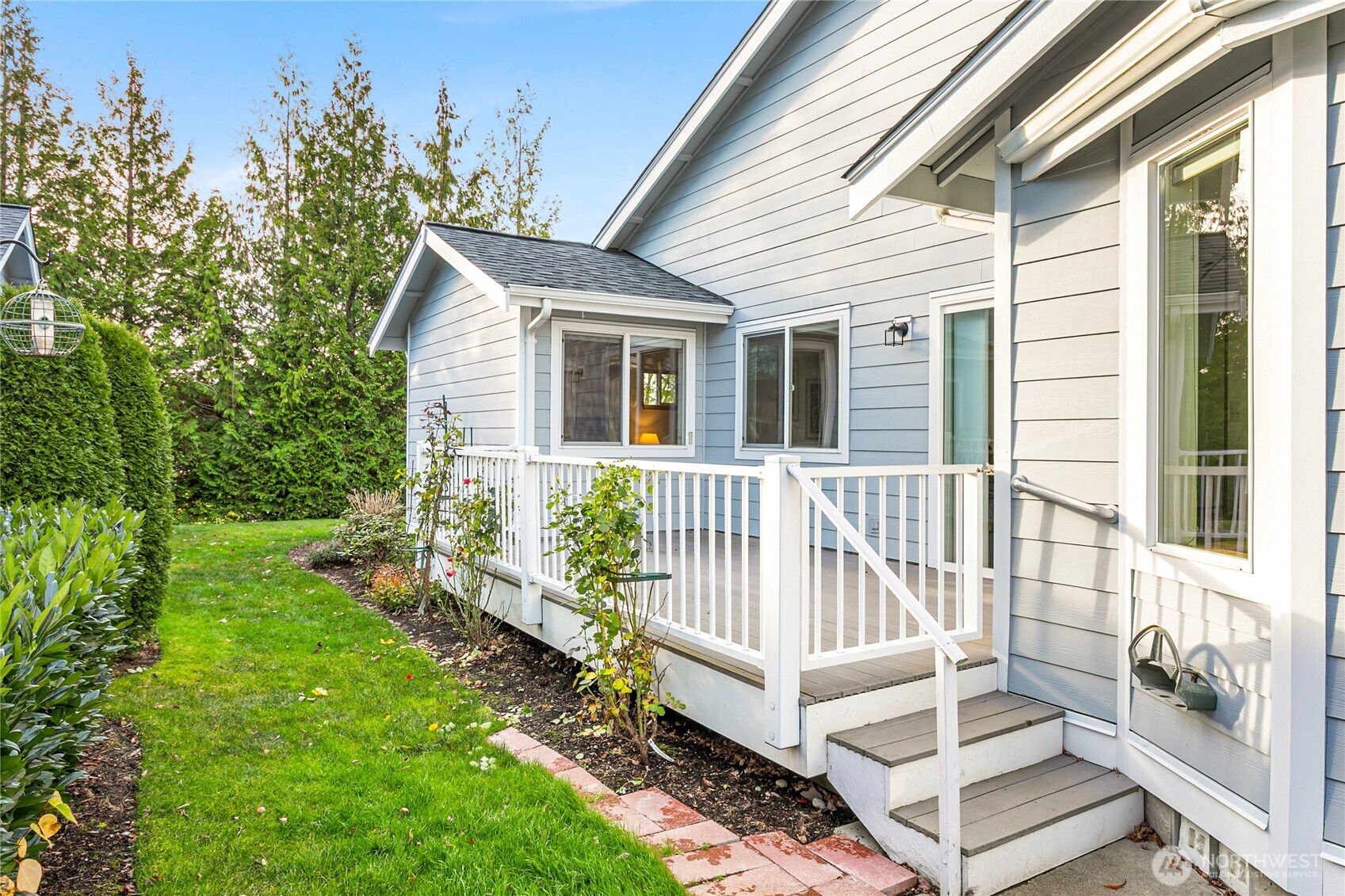 4627 Boardwalk Drive