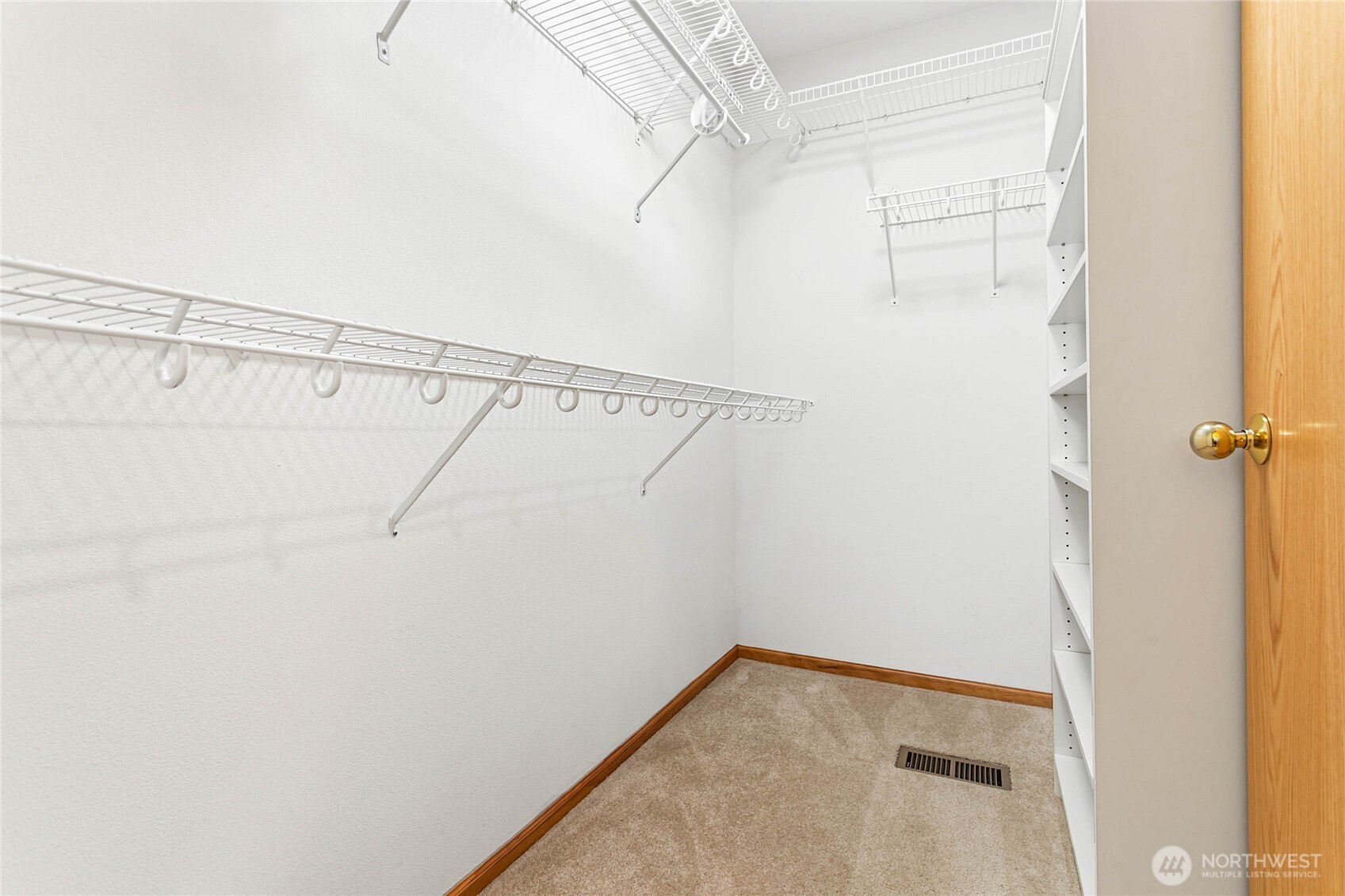 4627 Boardwalk Drive