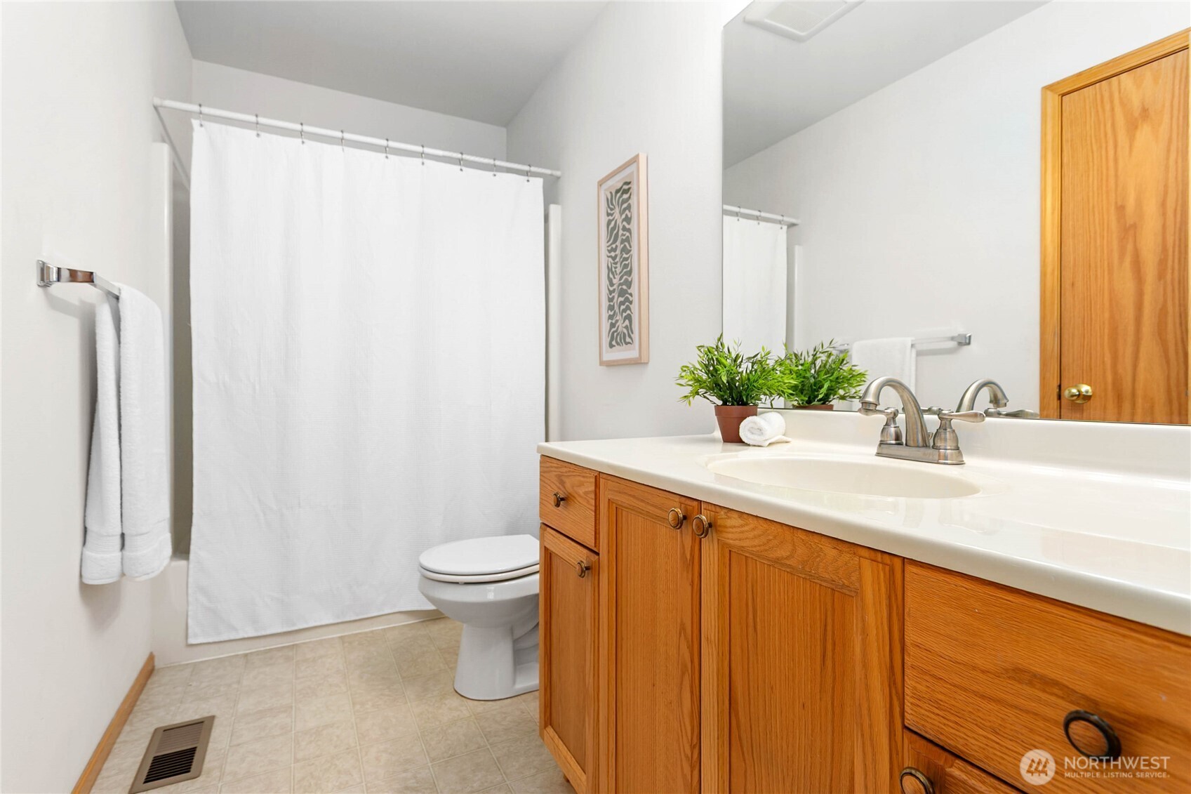 4627 Boardwalk Drive