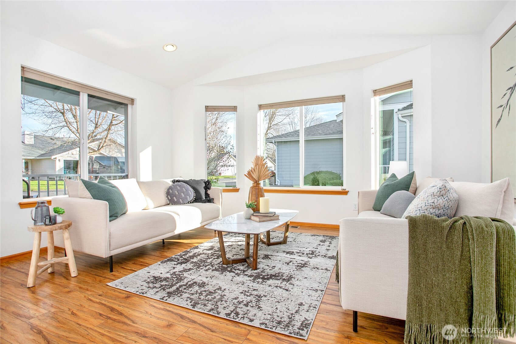 4627 Boardwalk Drive