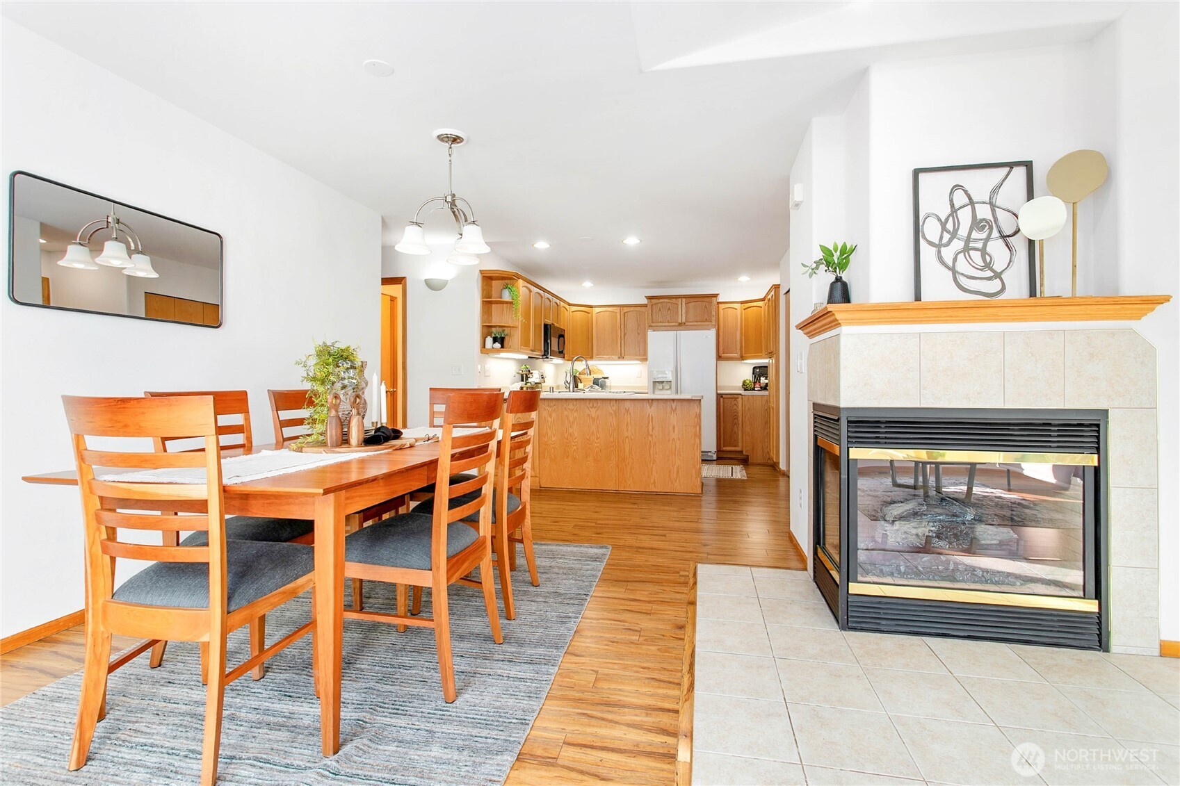 4627 Boardwalk Drive