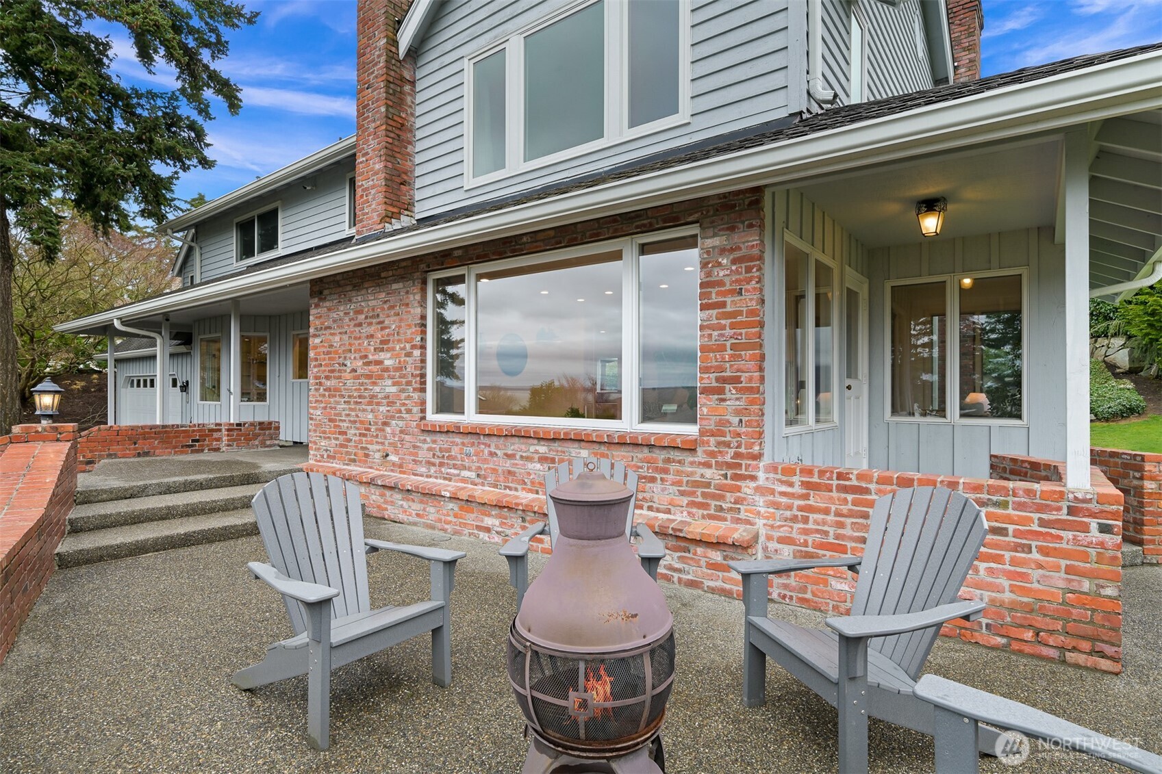 25 Shorewood Drive