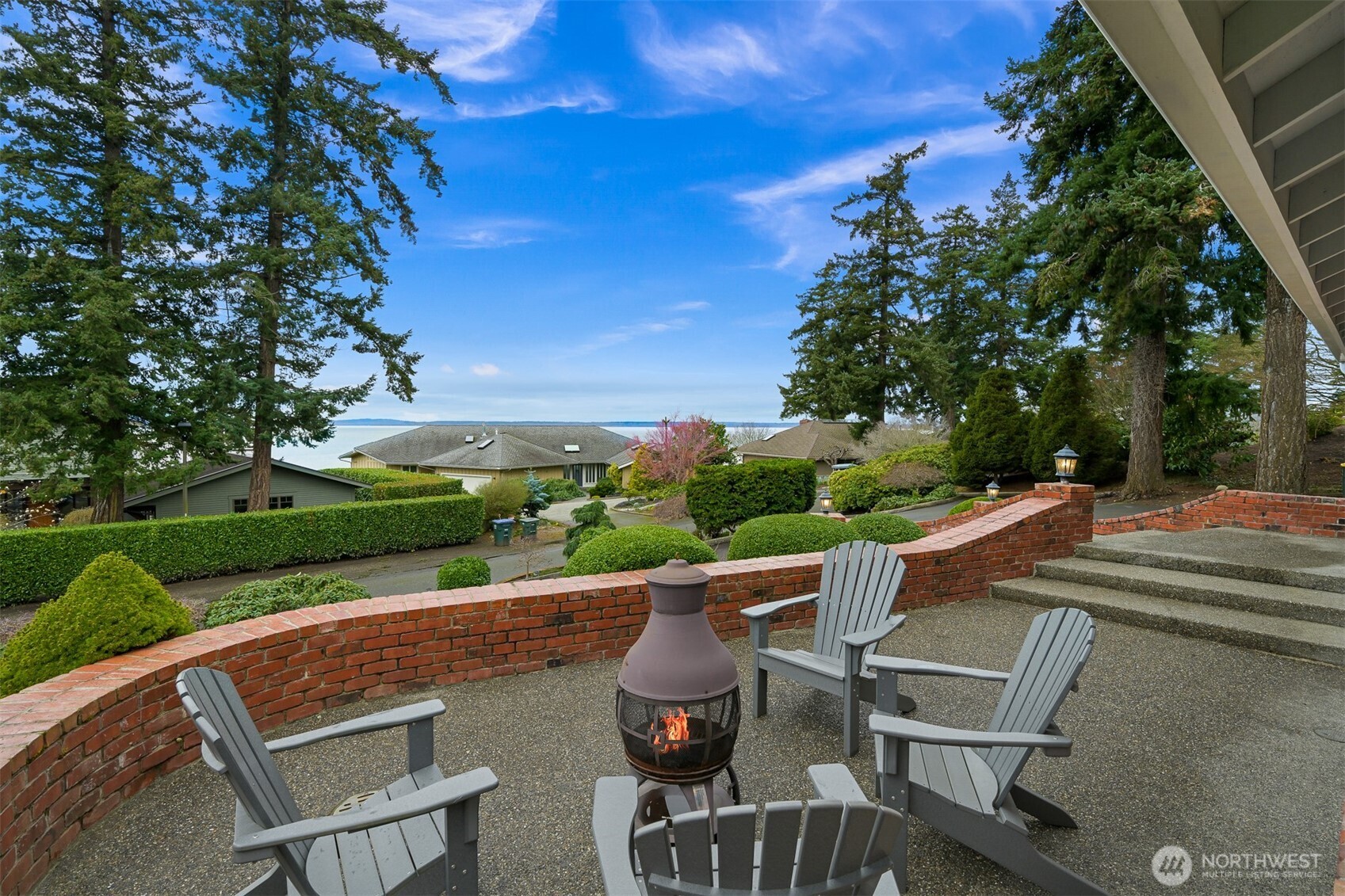 25 Shorewood Drive