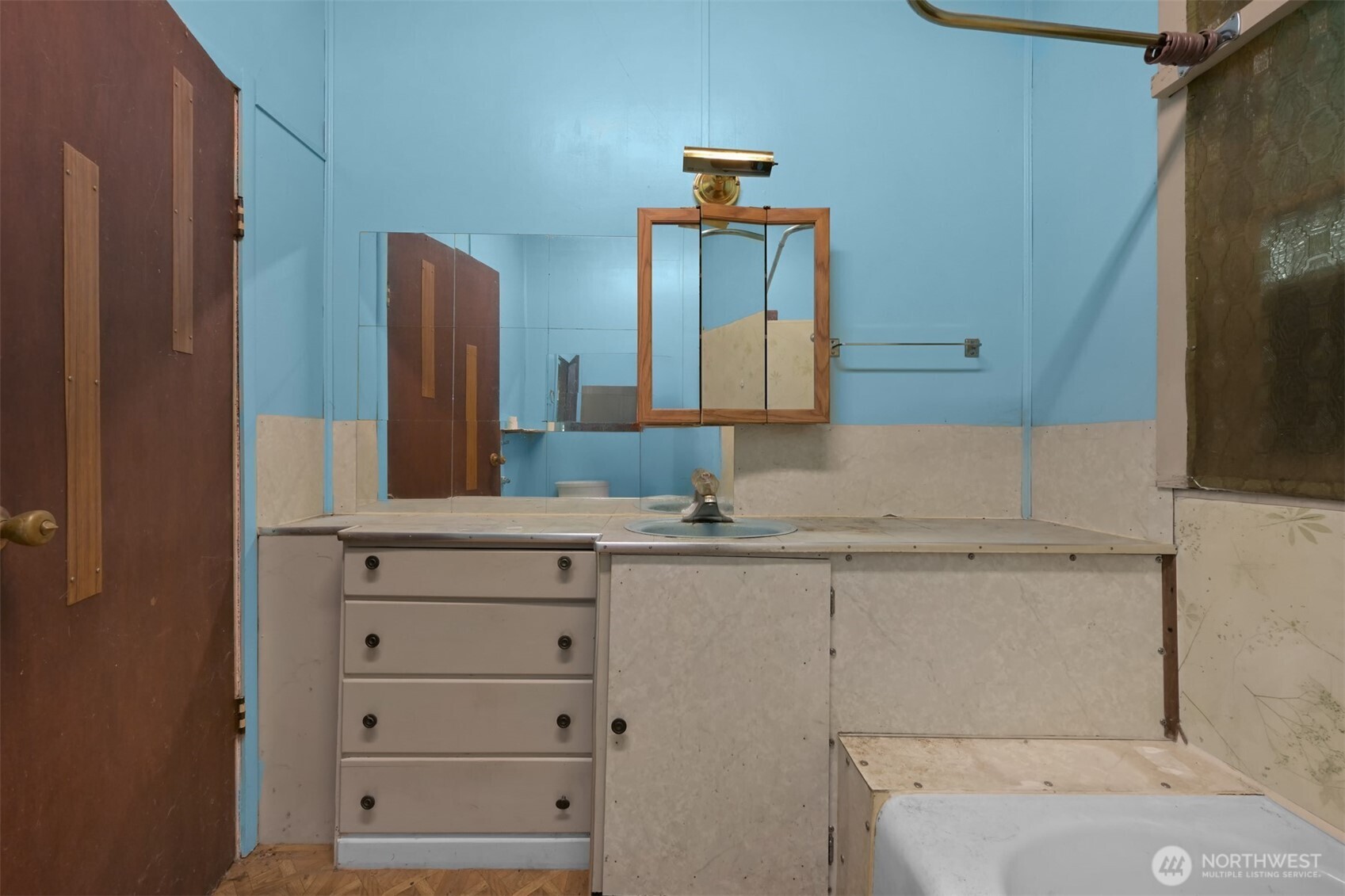 2701 Michigan Street