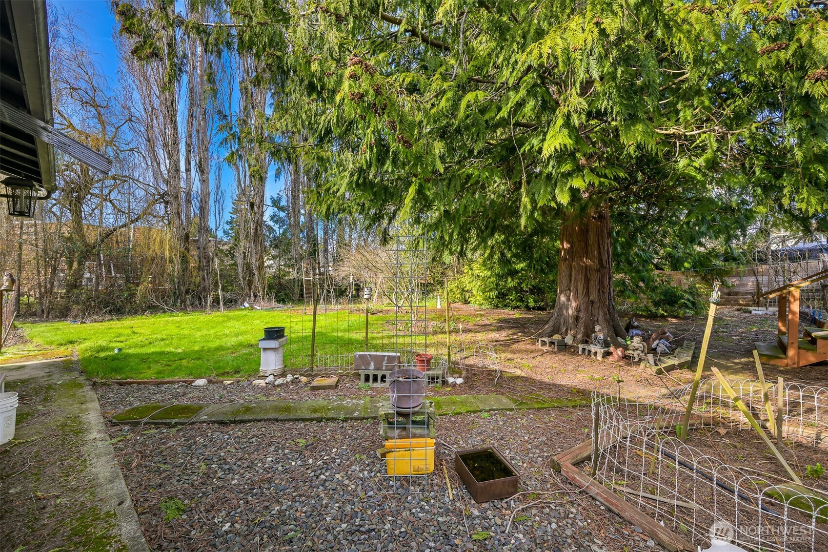 2701 Michigan Street