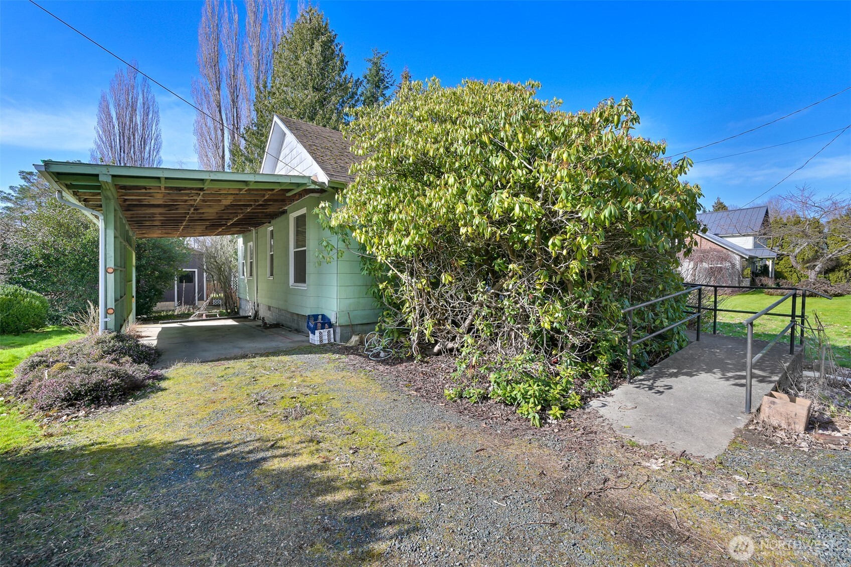 2701 Michigan Street