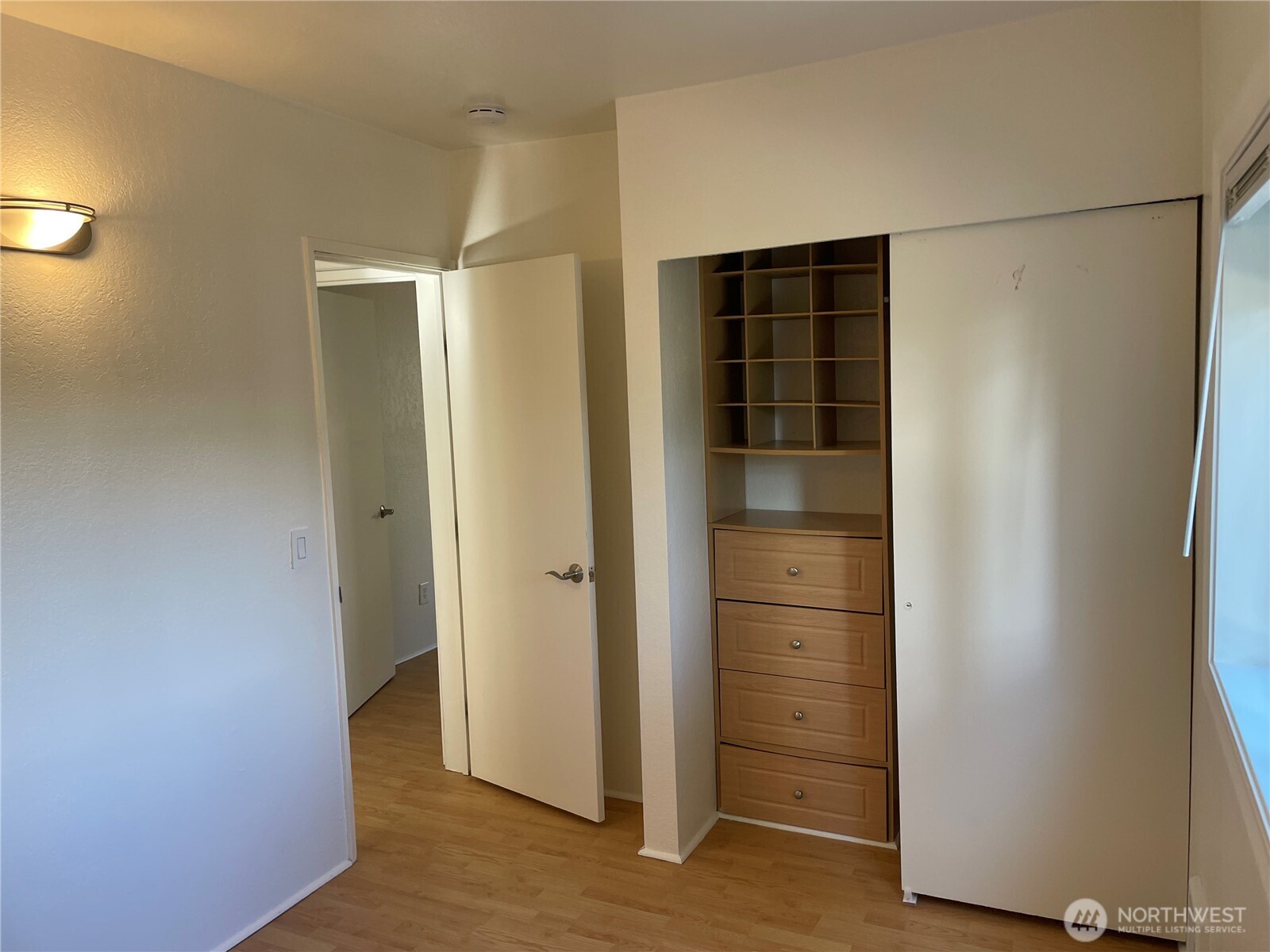 1007 22nd Street Unit: 98225