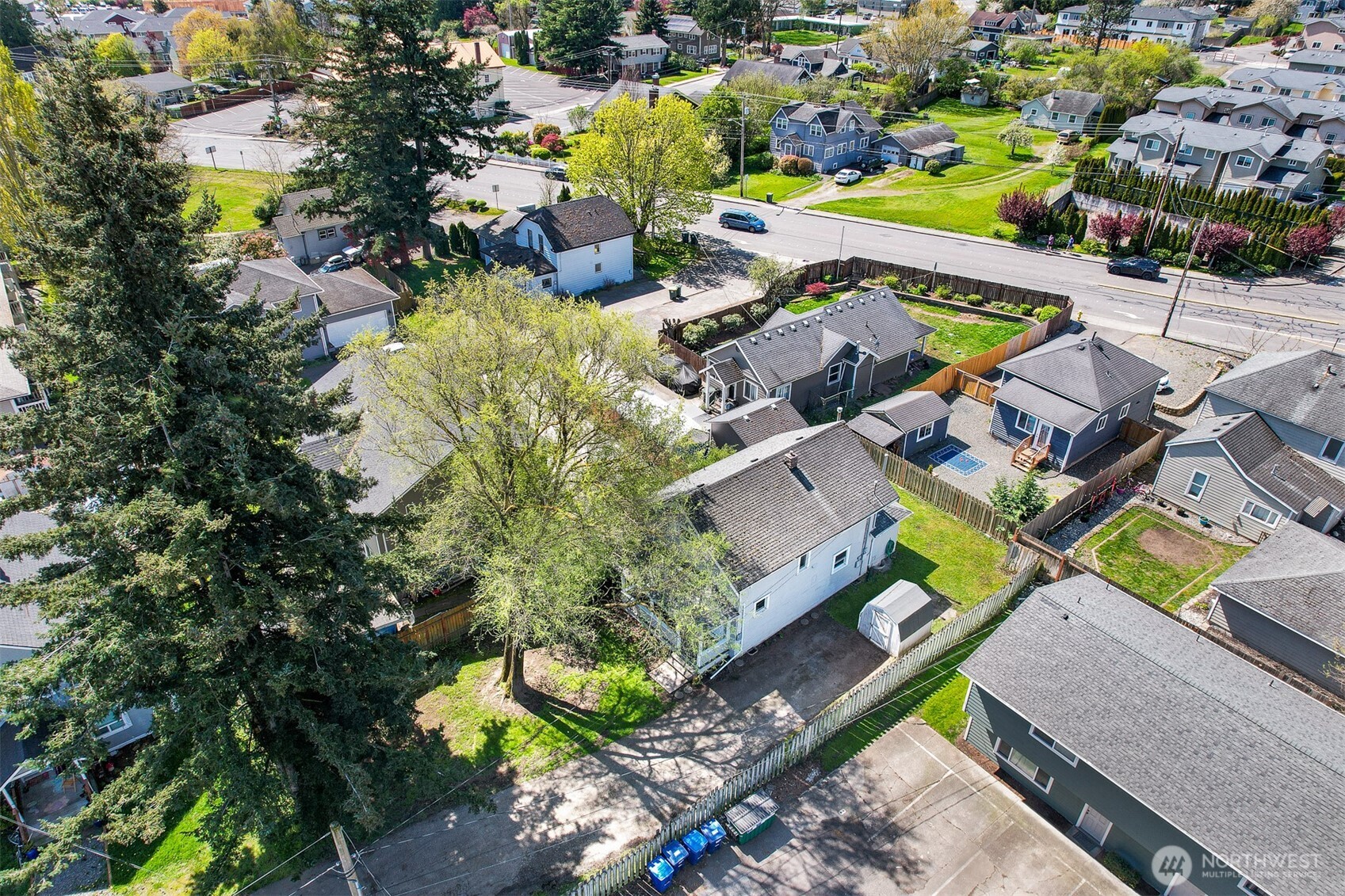 2085 Cottage Place