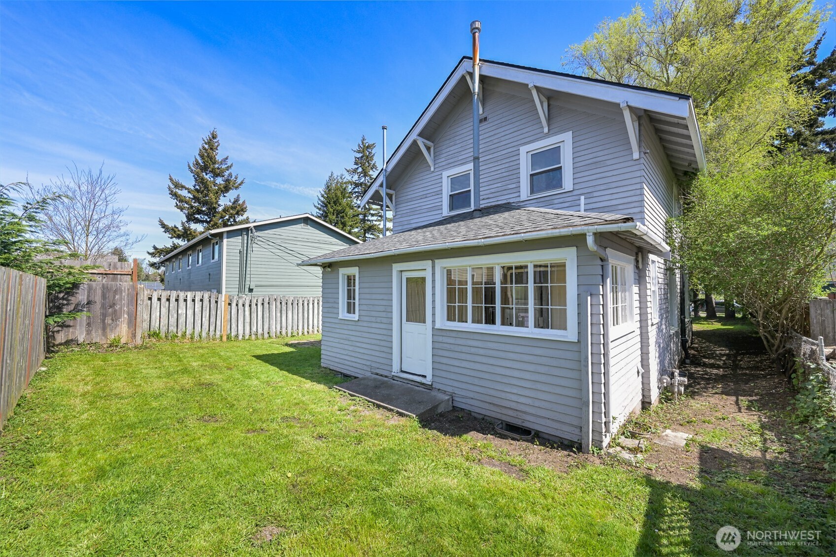 2085 Cottage Place