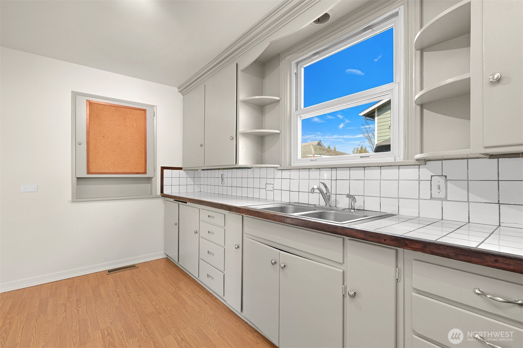 2085 Cottage Place