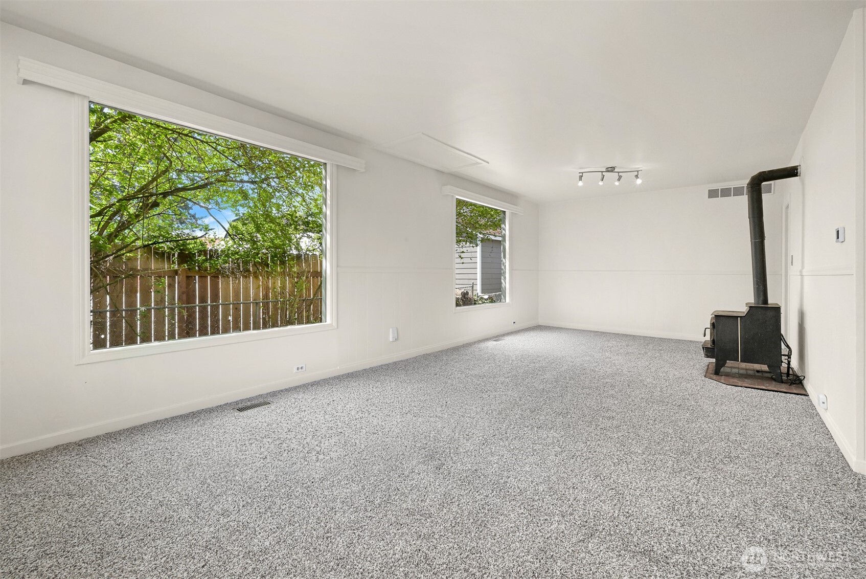 2085 Cottage Place