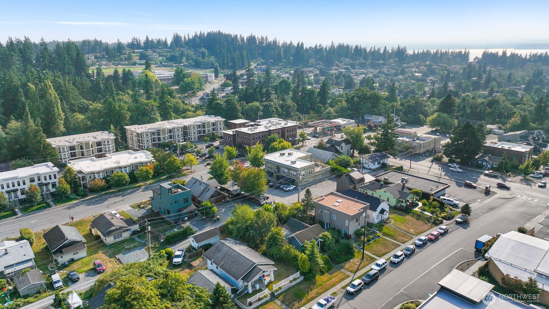 1302 Larrabee Avenue