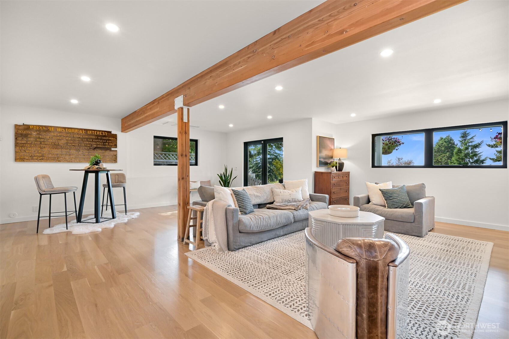 405 Bayside Road
