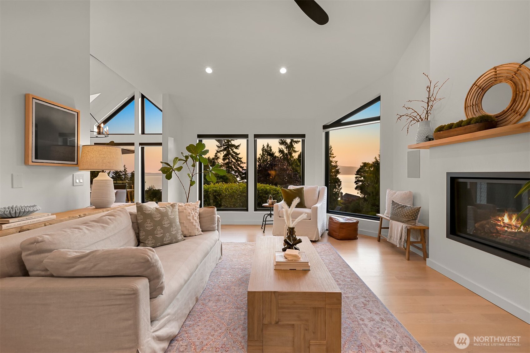 405 Bayside Road