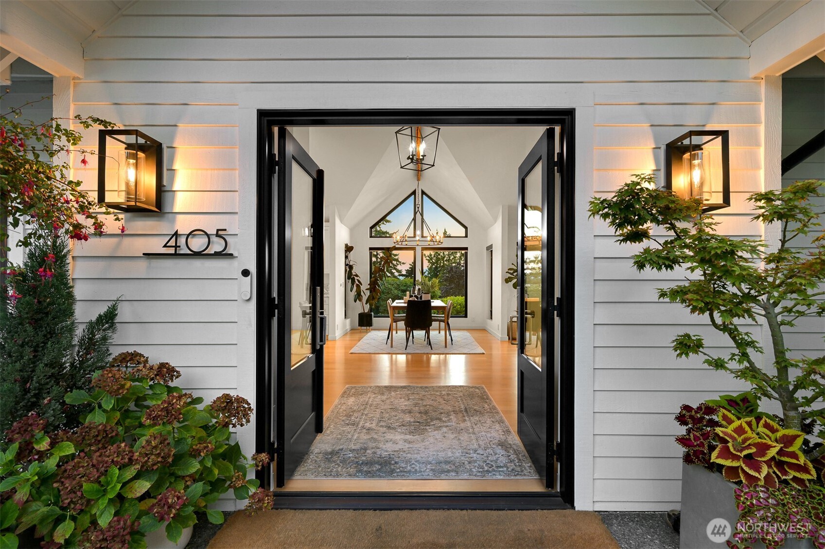 405 Bayside Road