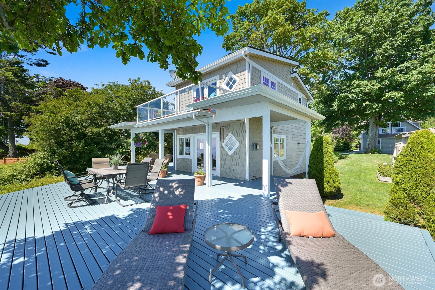 5551 Maple Way