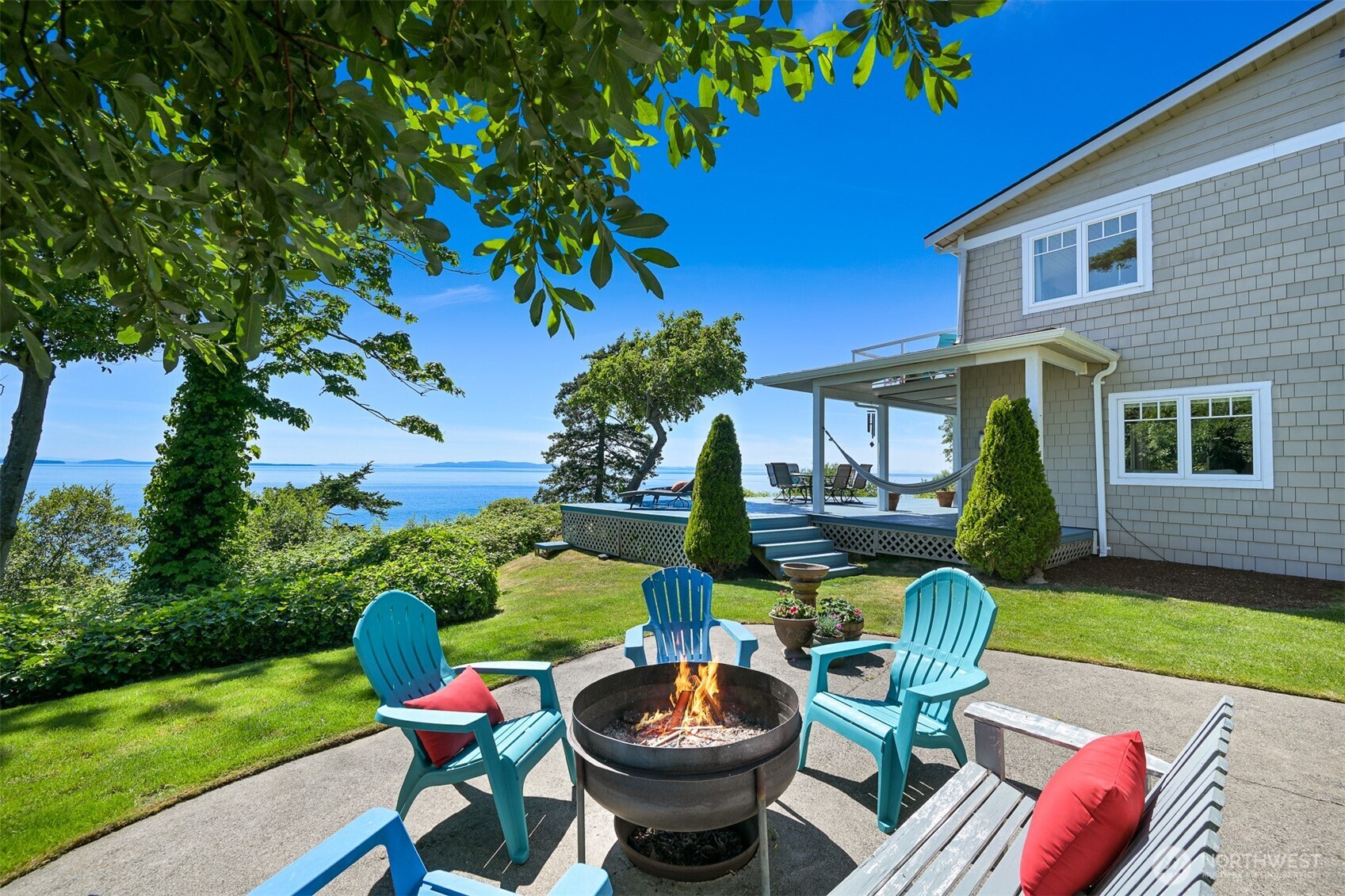 5551 Maple Way
