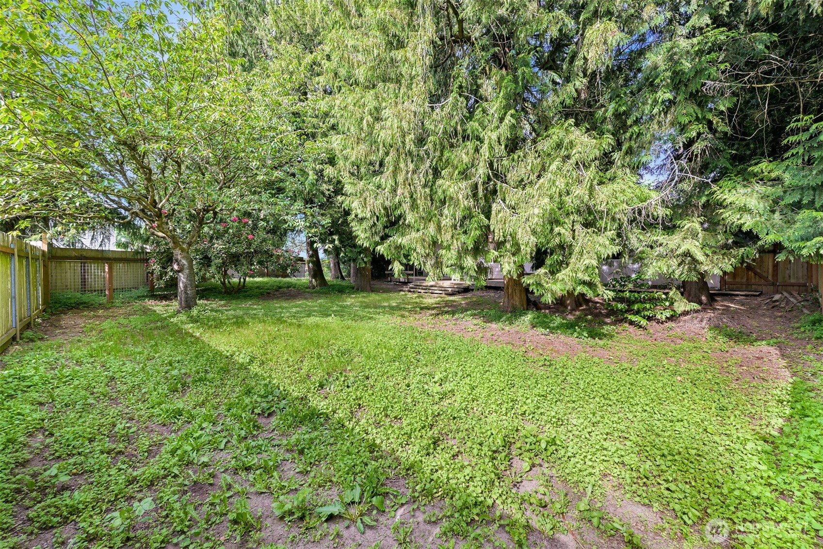 603 N Forest Court