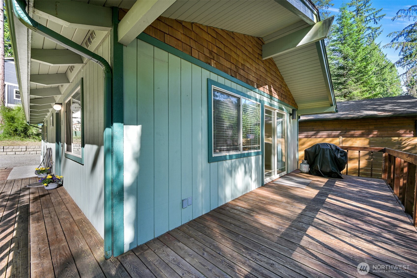 1 Sugarpine Place