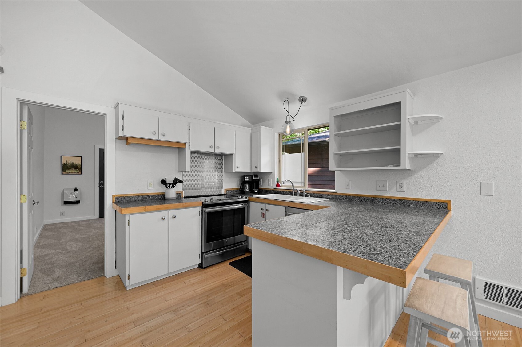 1 Sugarpine Place